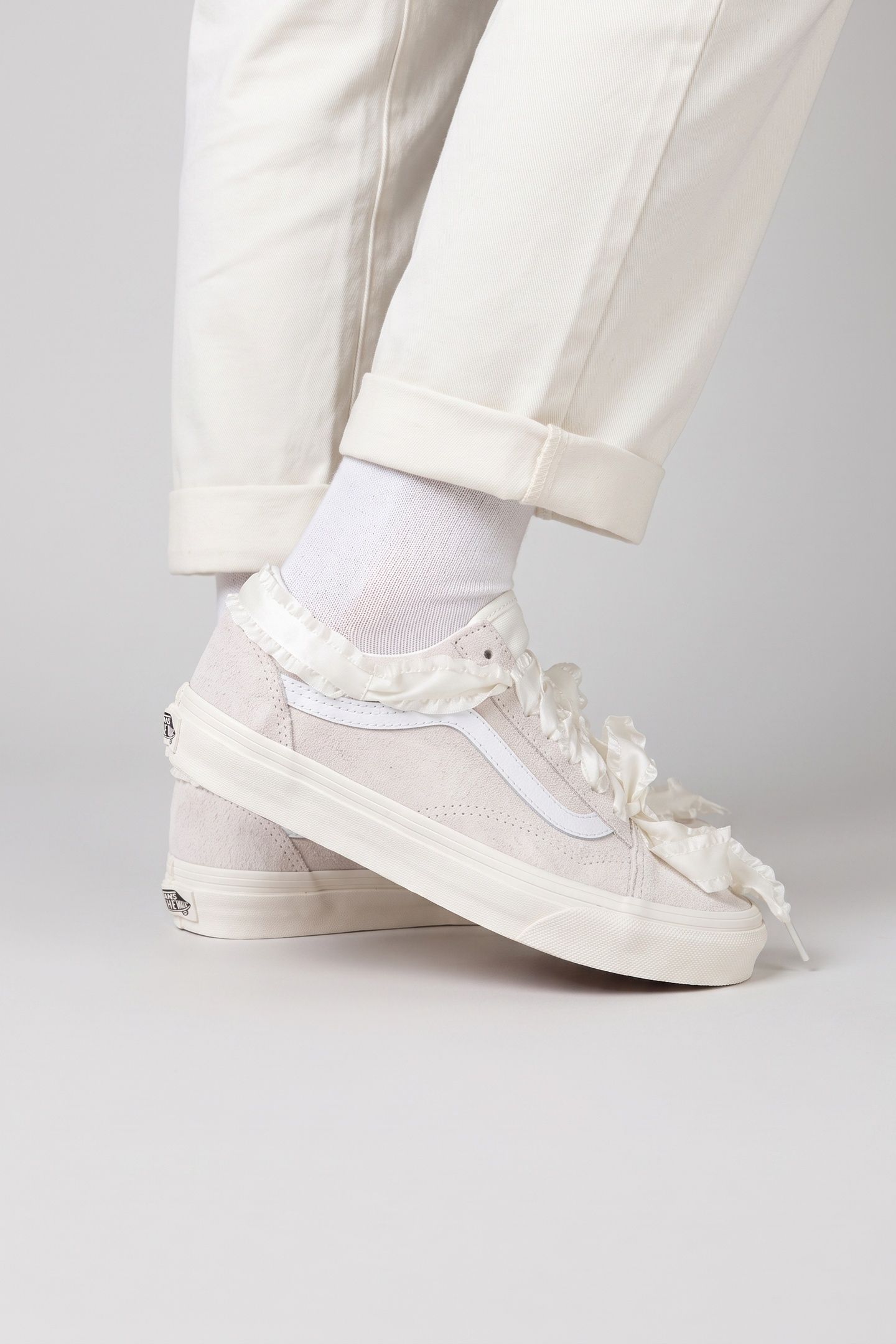 UNISEX OLD SKOOL WHITE 2