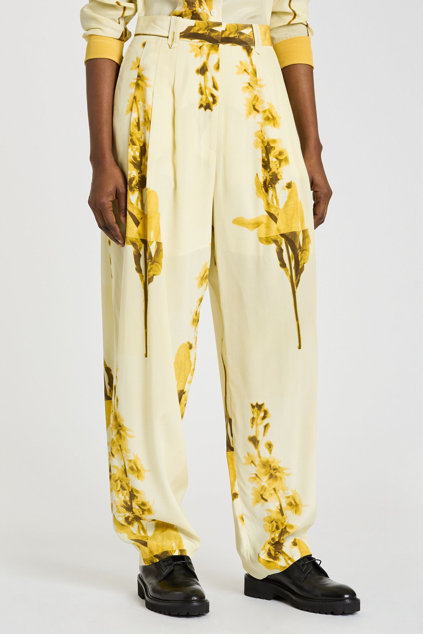 WOMENS TROUSERS YELLOW 1