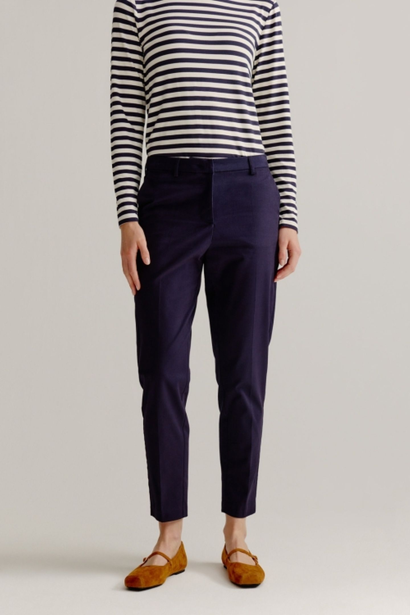 LUISA PANTS NAVY 1