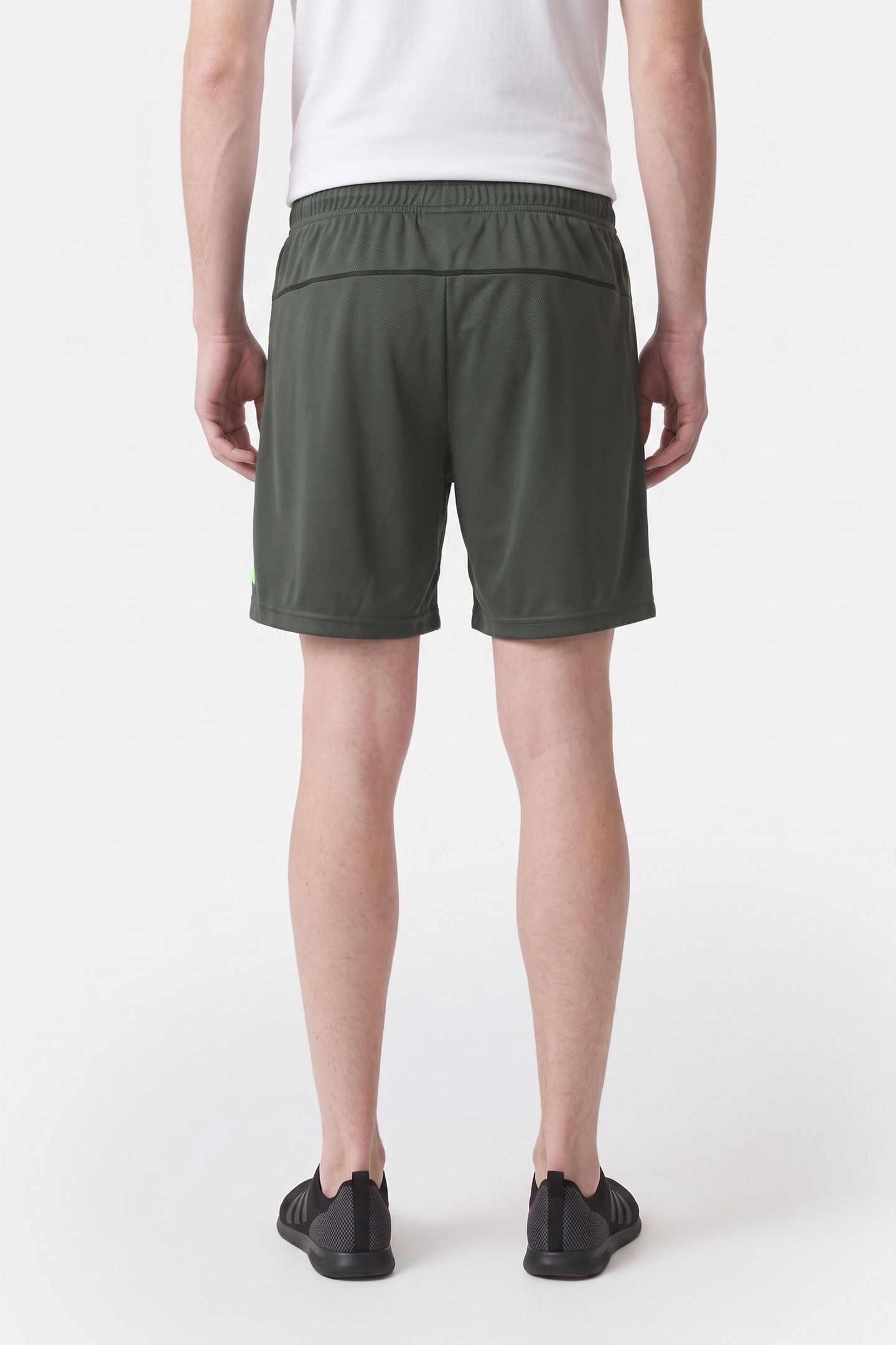 UNISEX PERFORMANCE TRAIN ESSENTIALS LOGO TRAINING SHORTS LEG 4