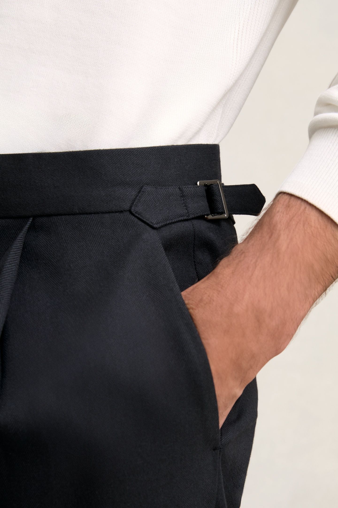 HERRINGBONE SIDE ADJUSTER TROUSER NAVY 6