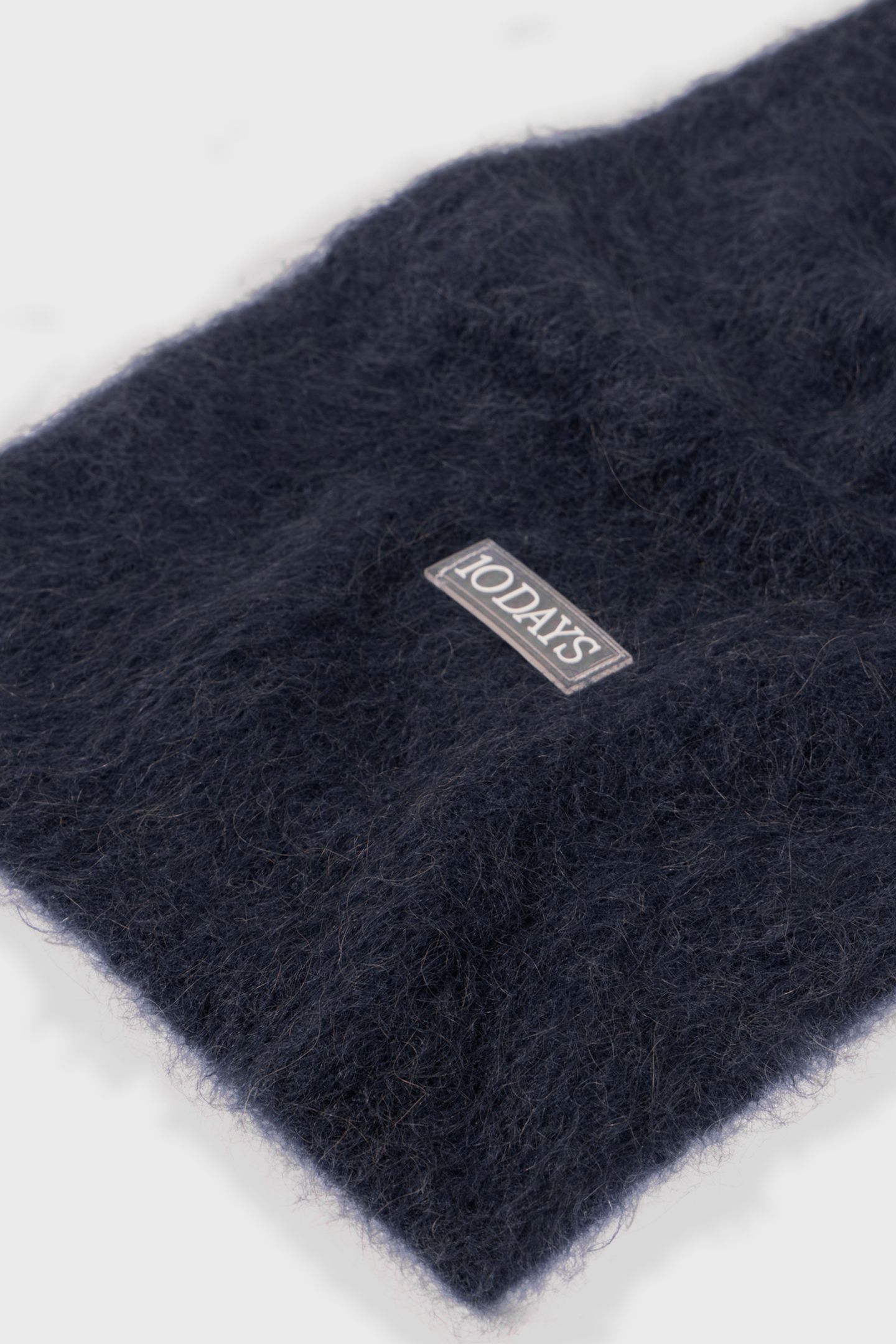 SOFT HAIRY KNIT SCARF DARK NAVY 3