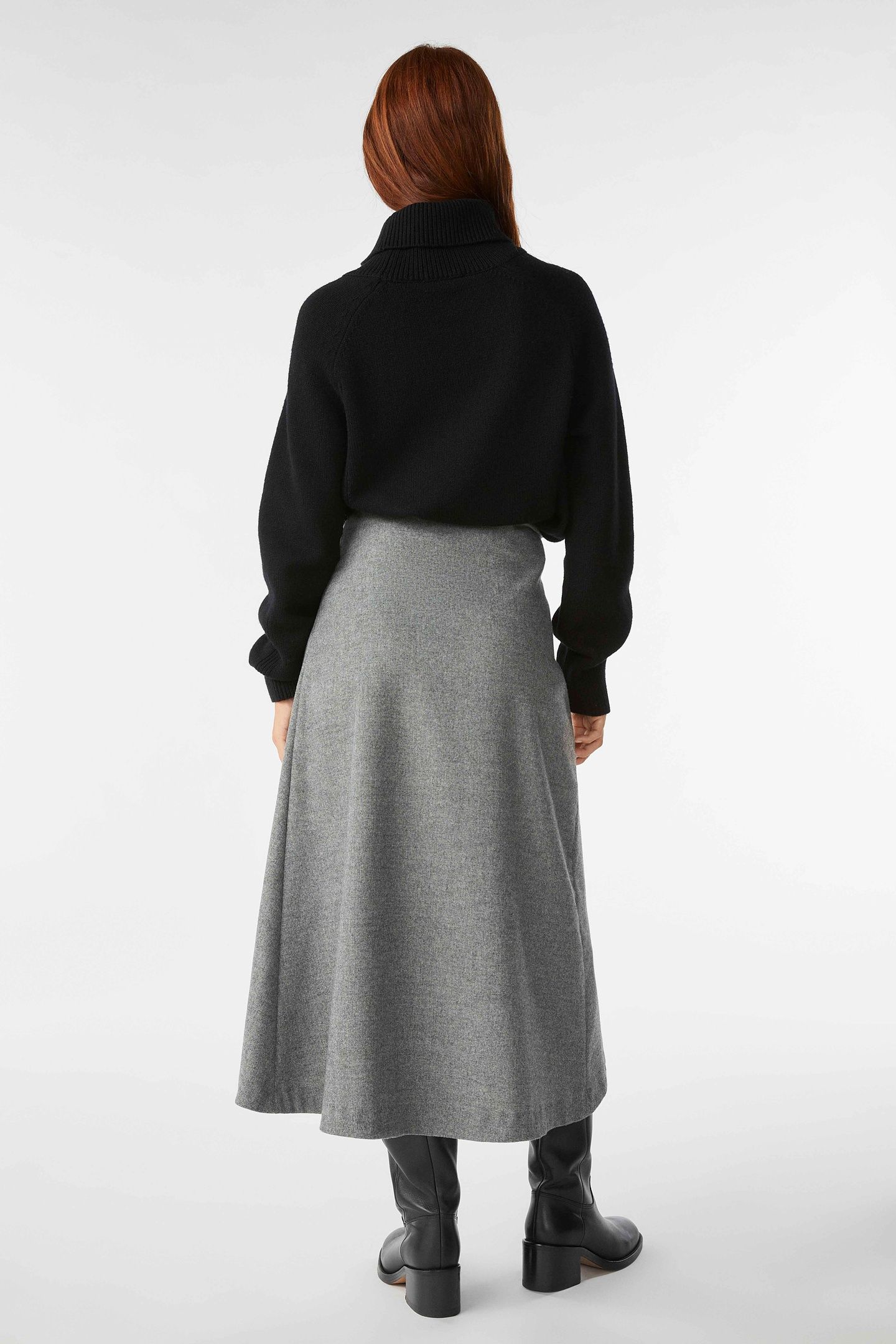MID-LENGTH SKIRT GRIS 2