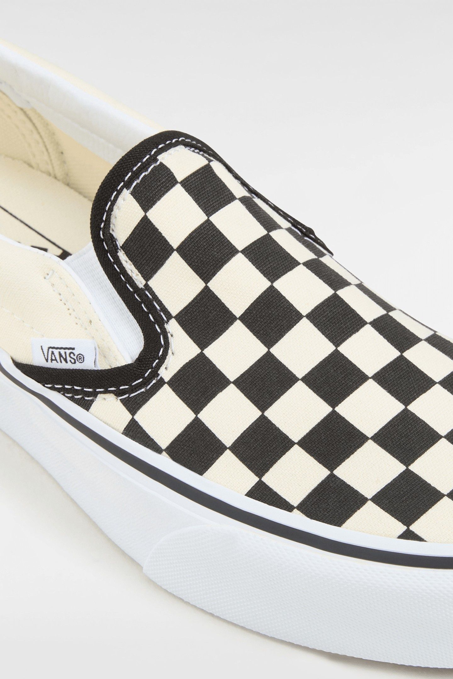 UNISEX CLASSIC SLIP-ON PLATFORM BLACK 4