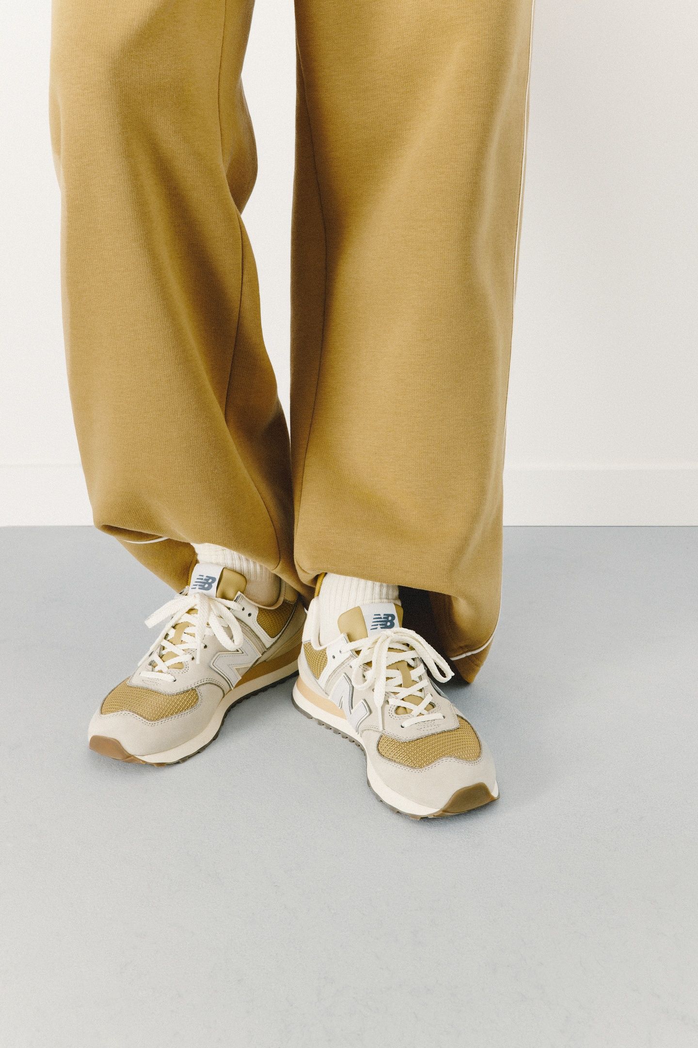 UNISEX 574 SHIPYARD 8