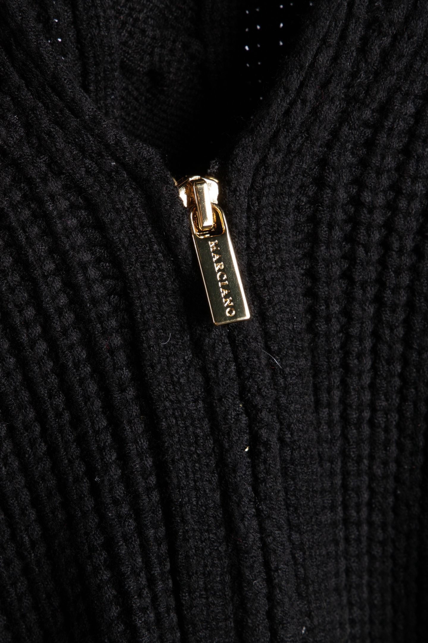 ADARA CABLE ZIPPED C JET BLACK A996 4