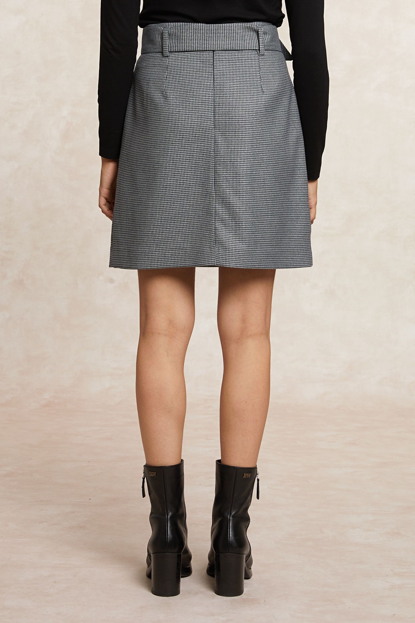SHORT CHECKED BELTED SKIRT GREY BLUE 2