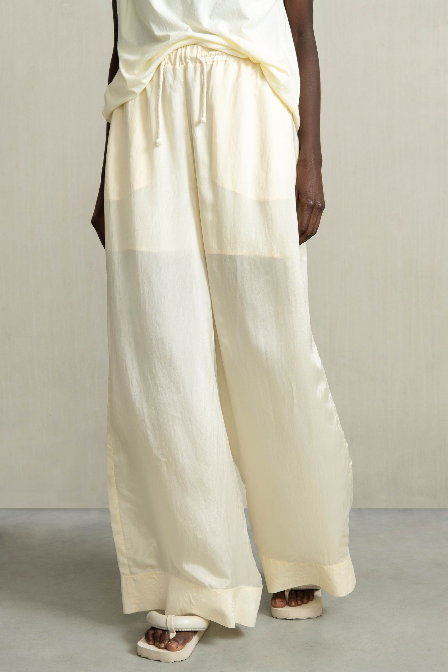 BONIE LIGHT YELLOW 1