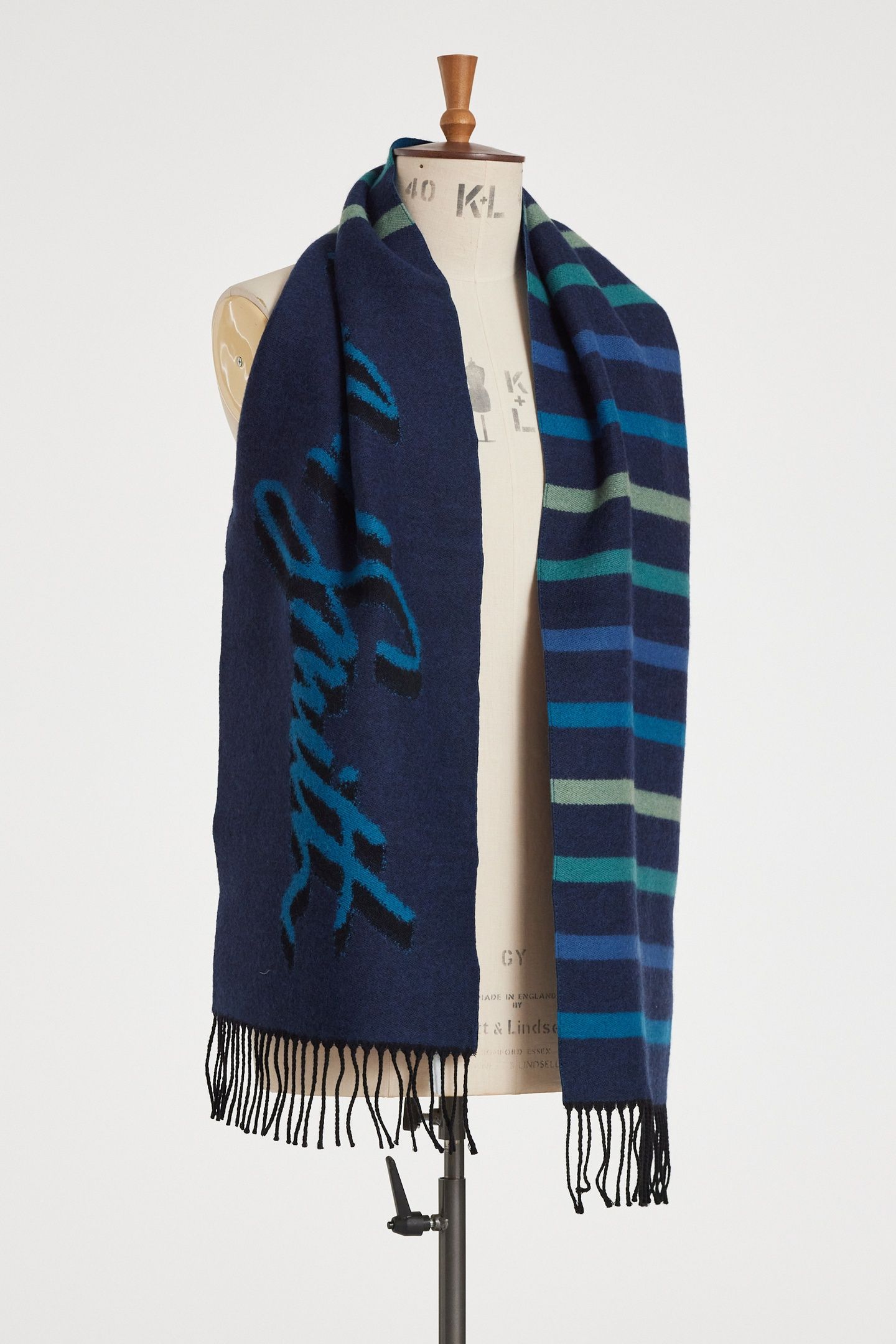 MEN SCARF LOGO JACQUARD NAVY 3