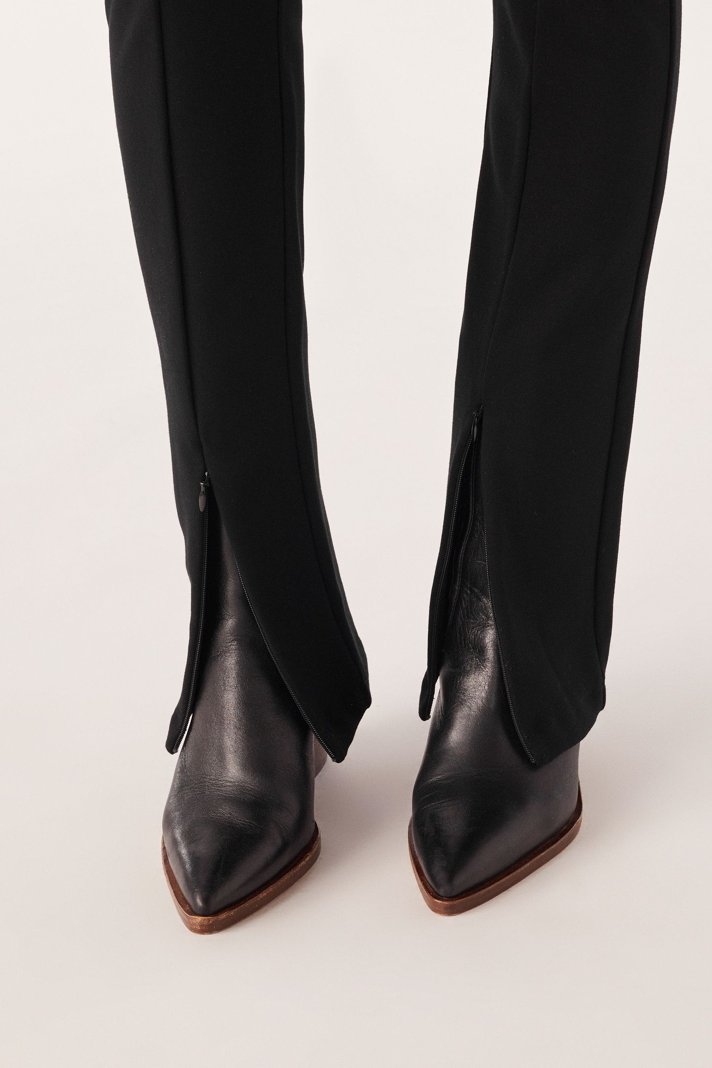 SLIM BLACK 5