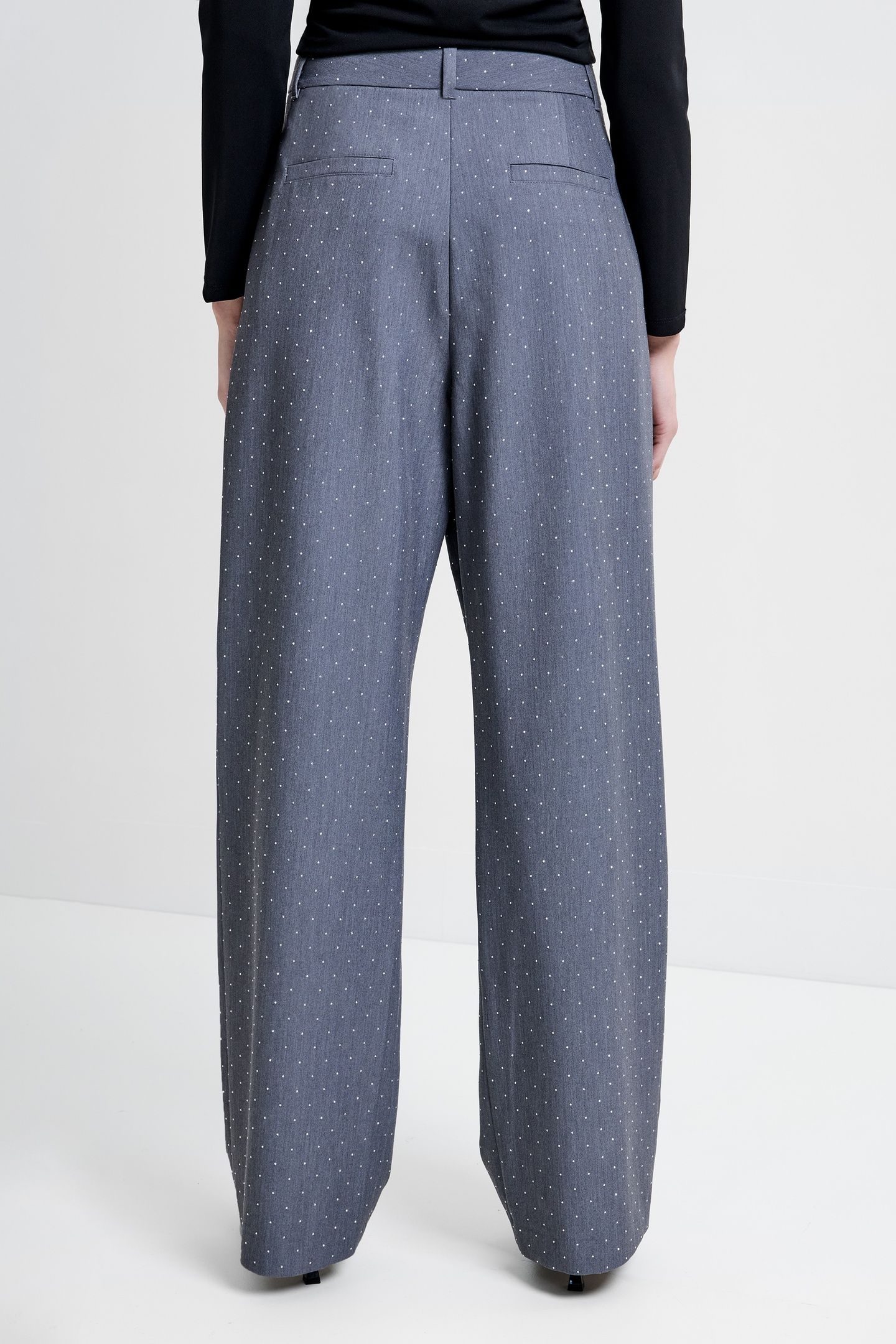 SHERRY HOTFIX TROUSER GREY SILVER 3