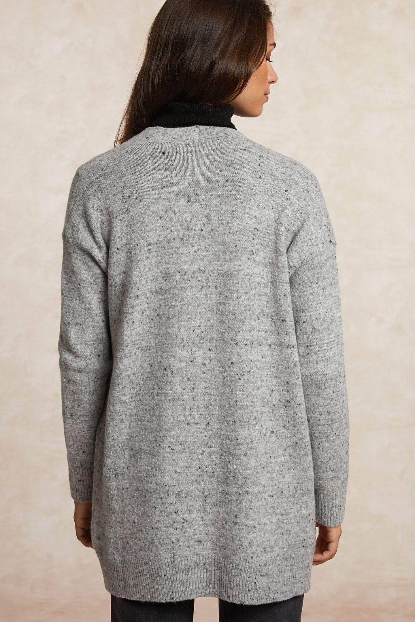 LONG DOTTED V-NECK CARDIGAN GREY 2