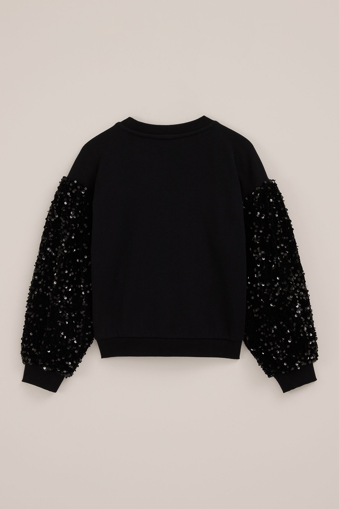 SWEATER BLACK 4