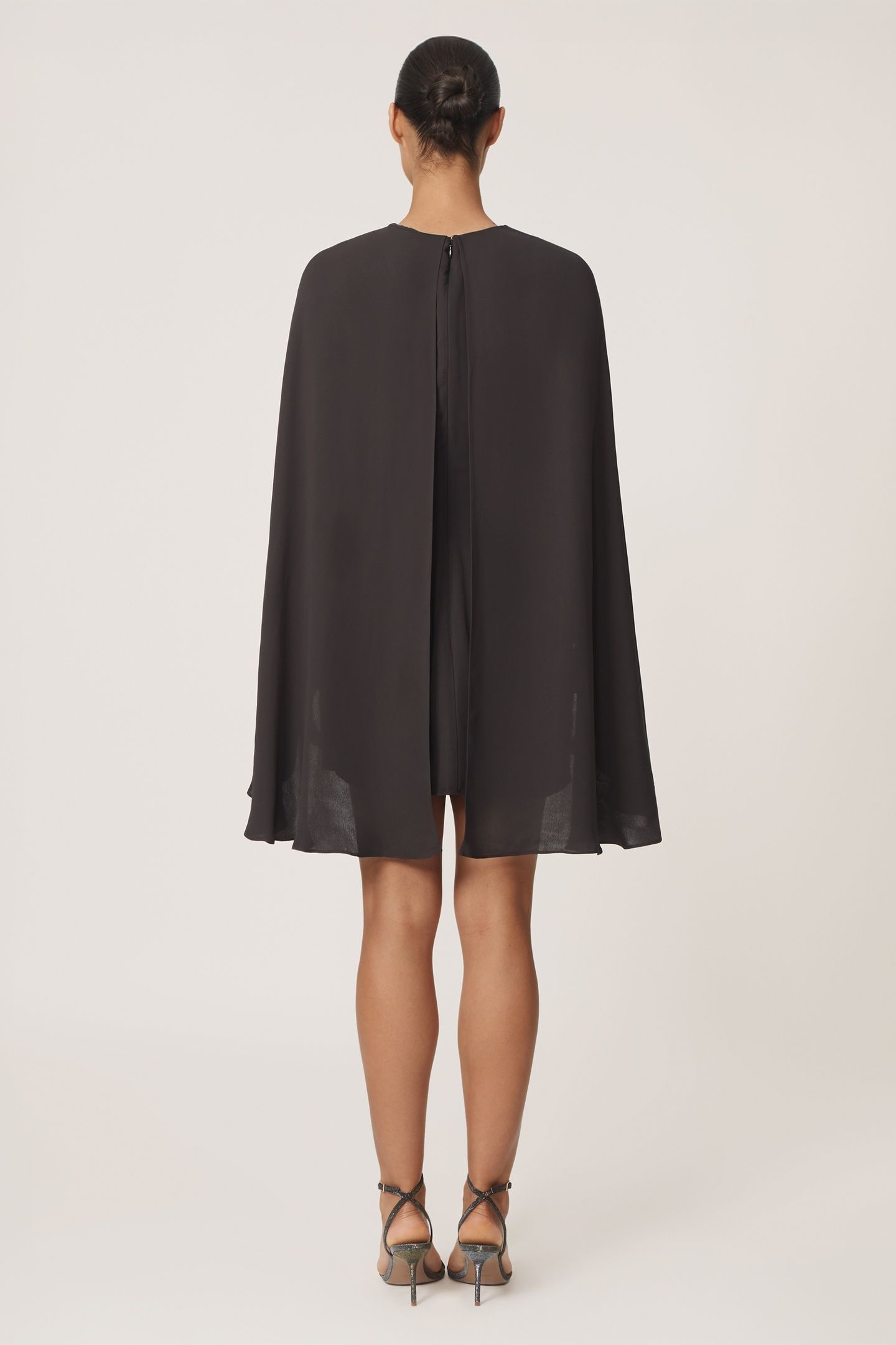 CAPE DETAIL MINI DRESS GRAPE 3