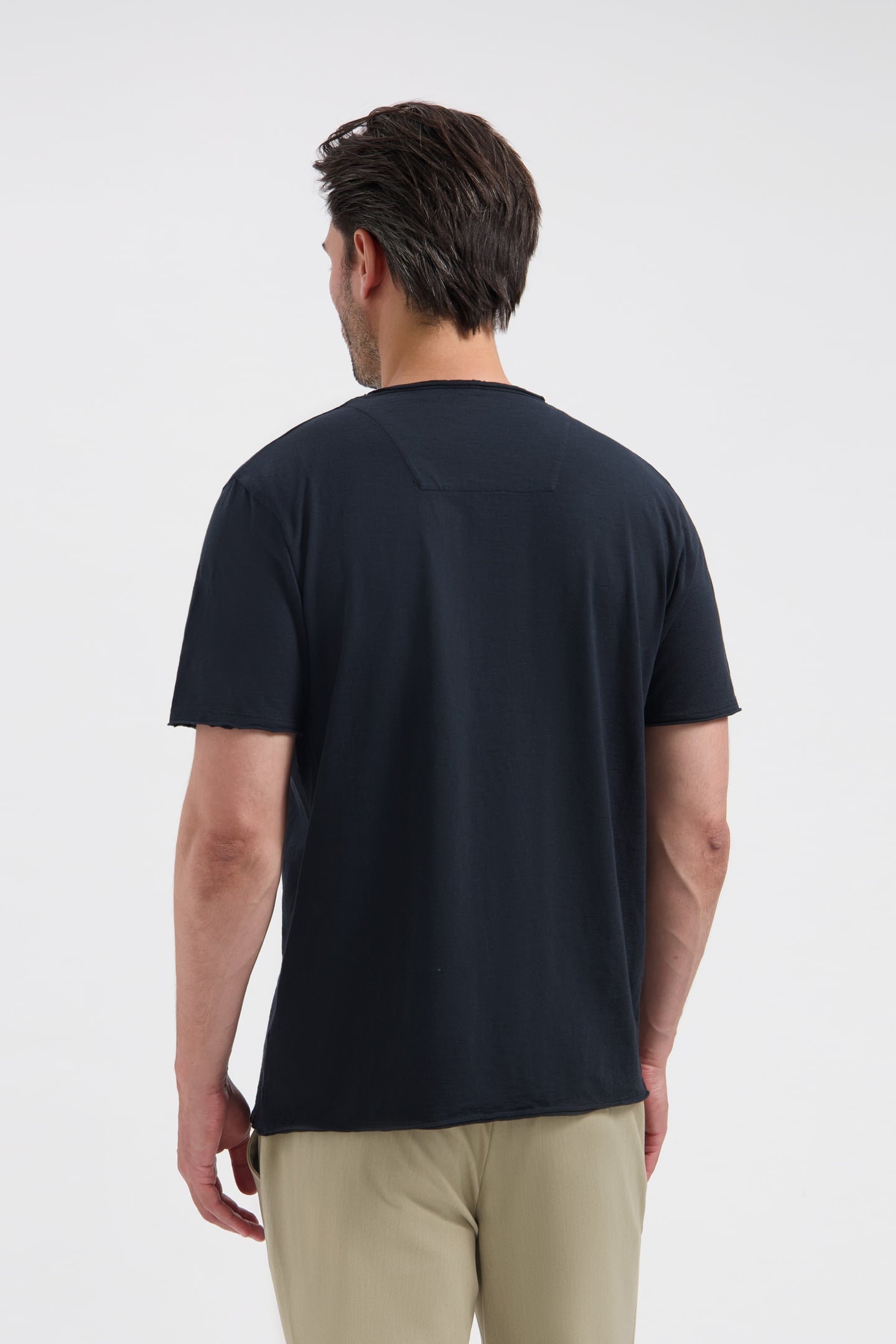 DS_KING TEE BLACK BLACK 2