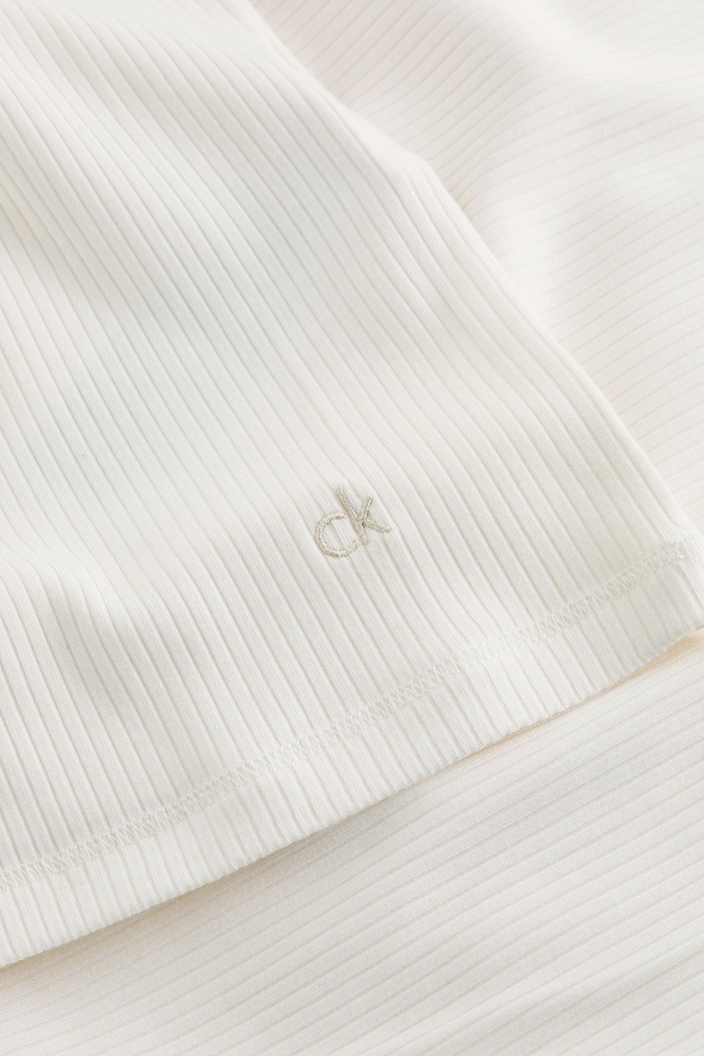MODAL RIB SLIM SS TOP TOFU 7