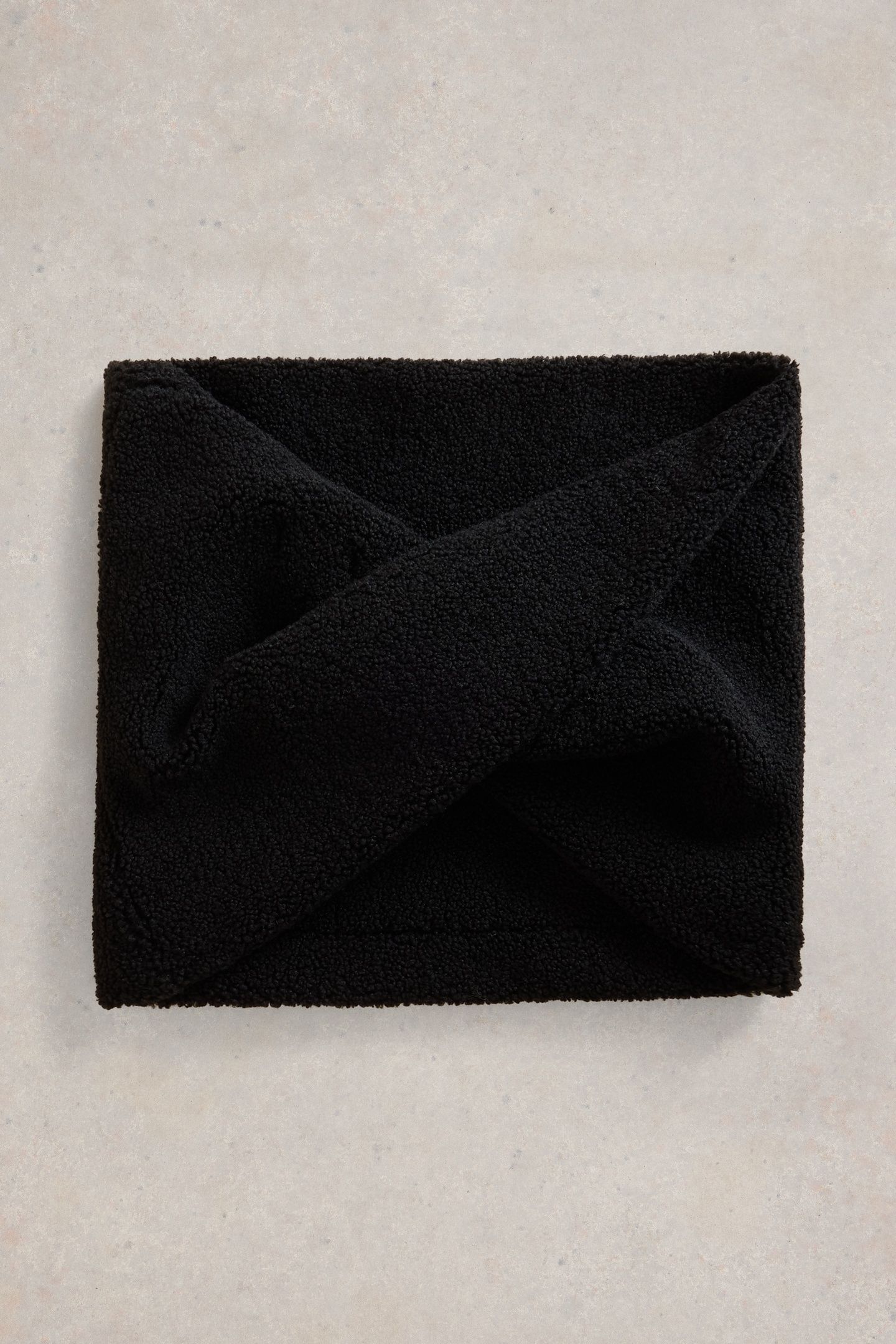 BORG SNOOD PURE BLACK 2