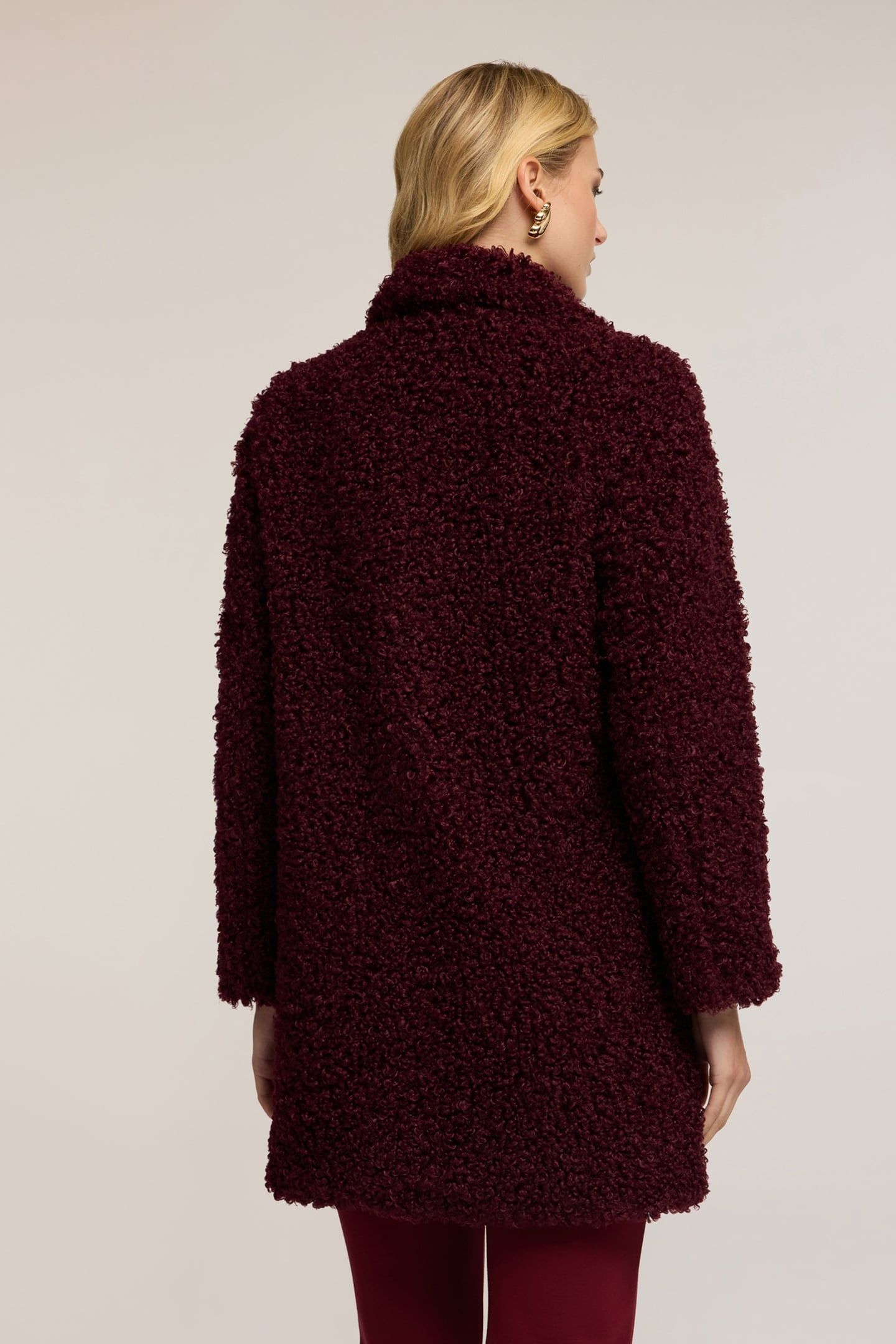 OVERSIZED BOUCLÉ WOOL COAT BURGUNDY 3