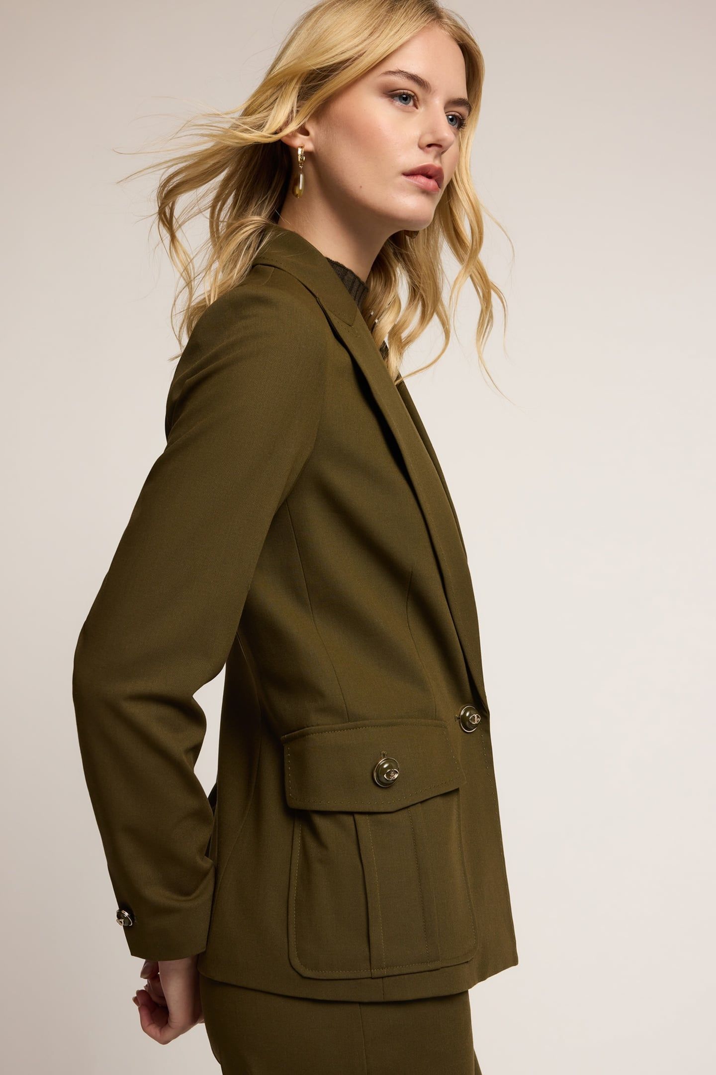 MILITARY BLAZER IN WOOL BLEND FLANNEL MILITARY GREEN 4