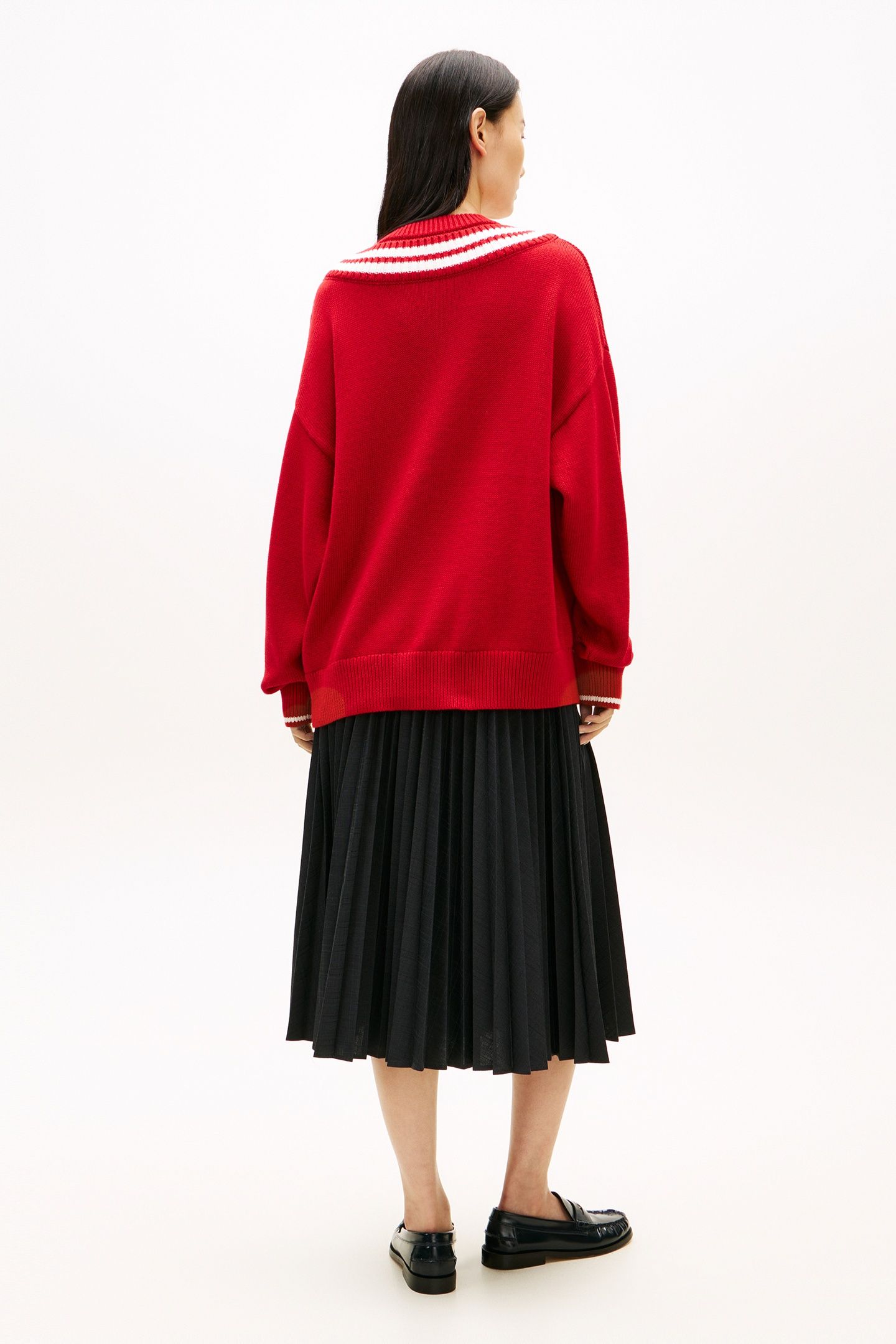 VARSITY CRICKET C-NECK MEDIUM RED 2