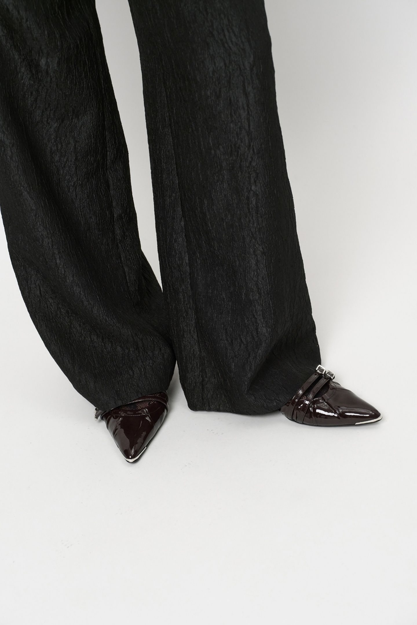 SQUAD FLARE PANTS RAVEN 4