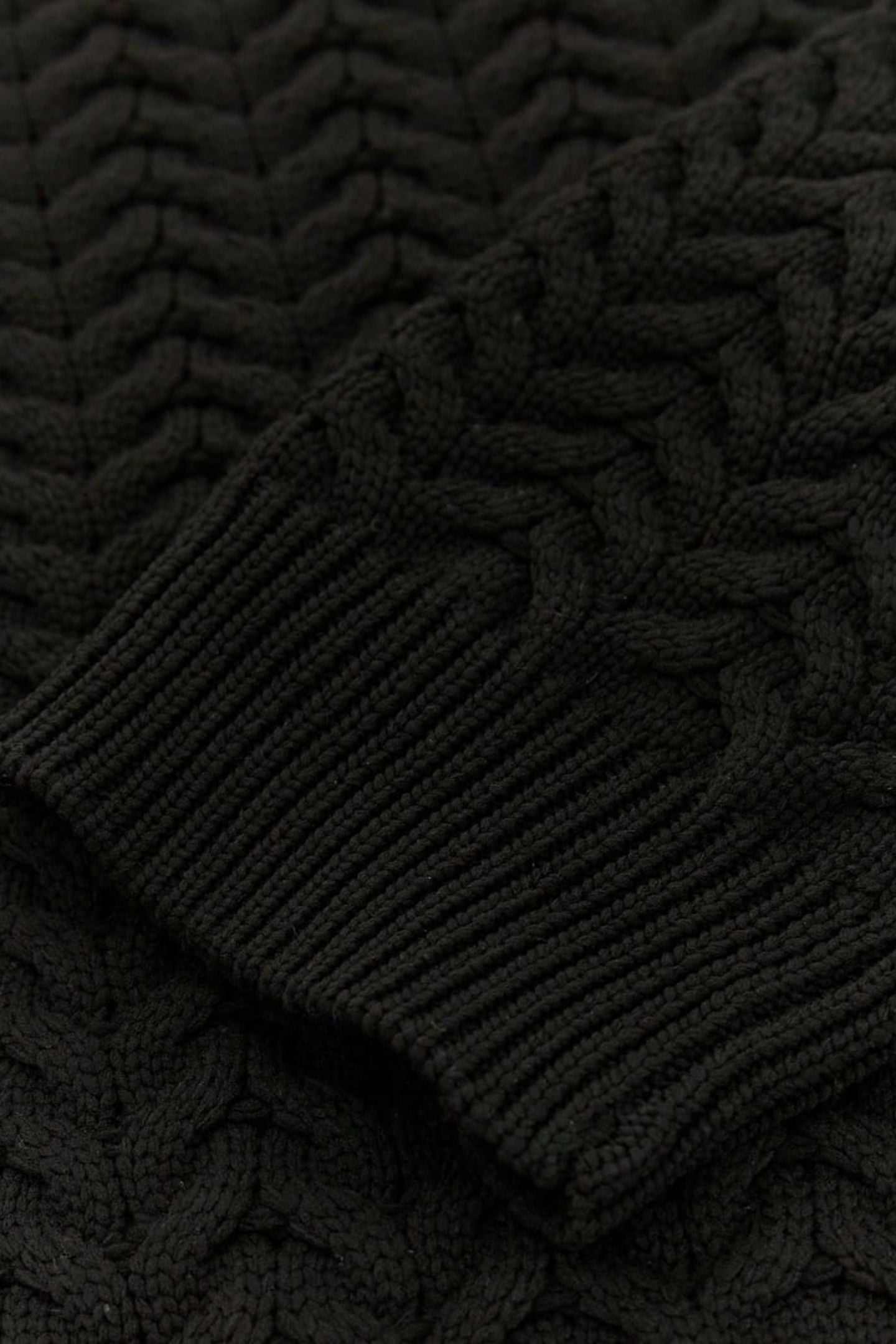LS CN LOGO BUTTON RE JET BLACK A996 9