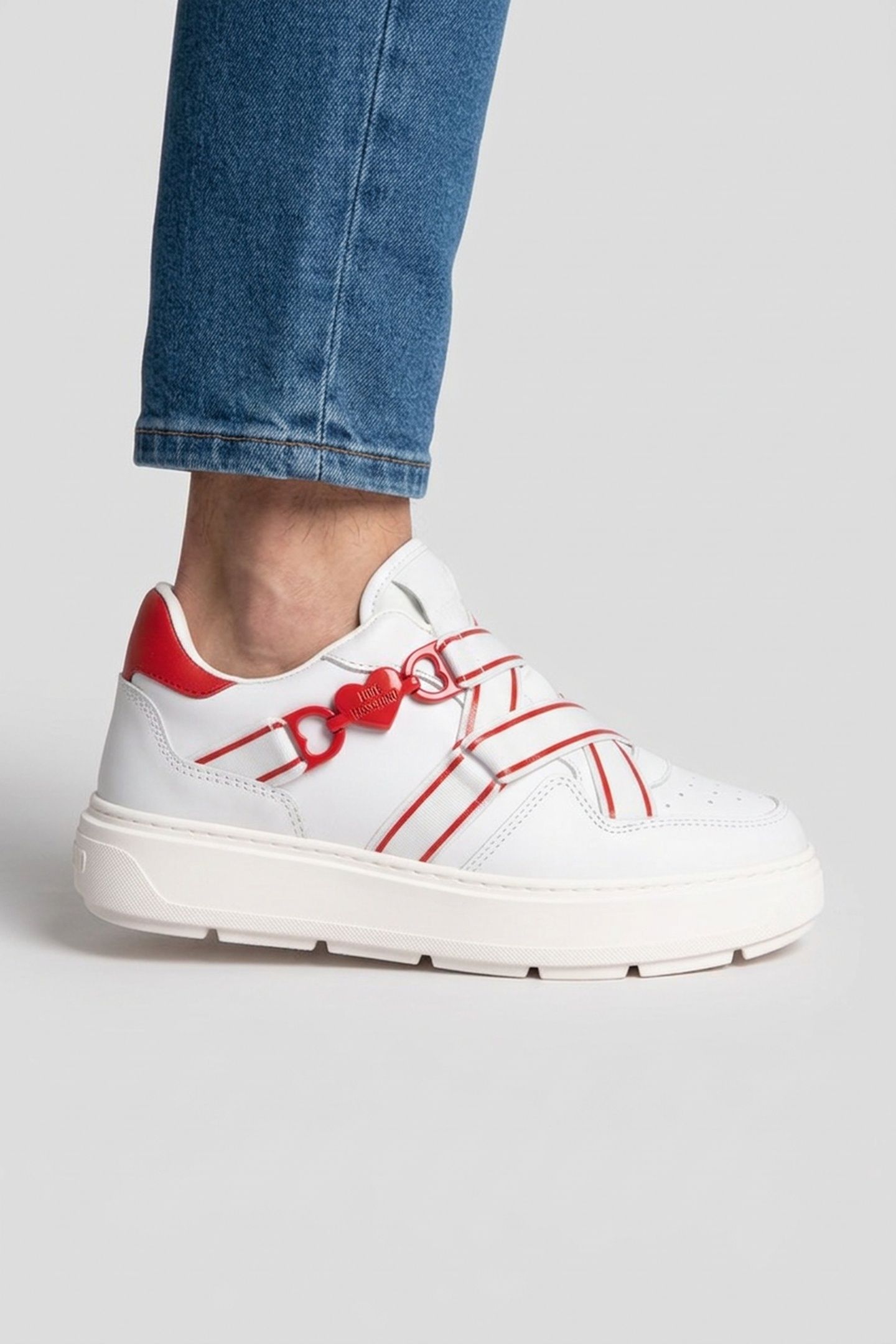 SNEAKERS WHITE 2