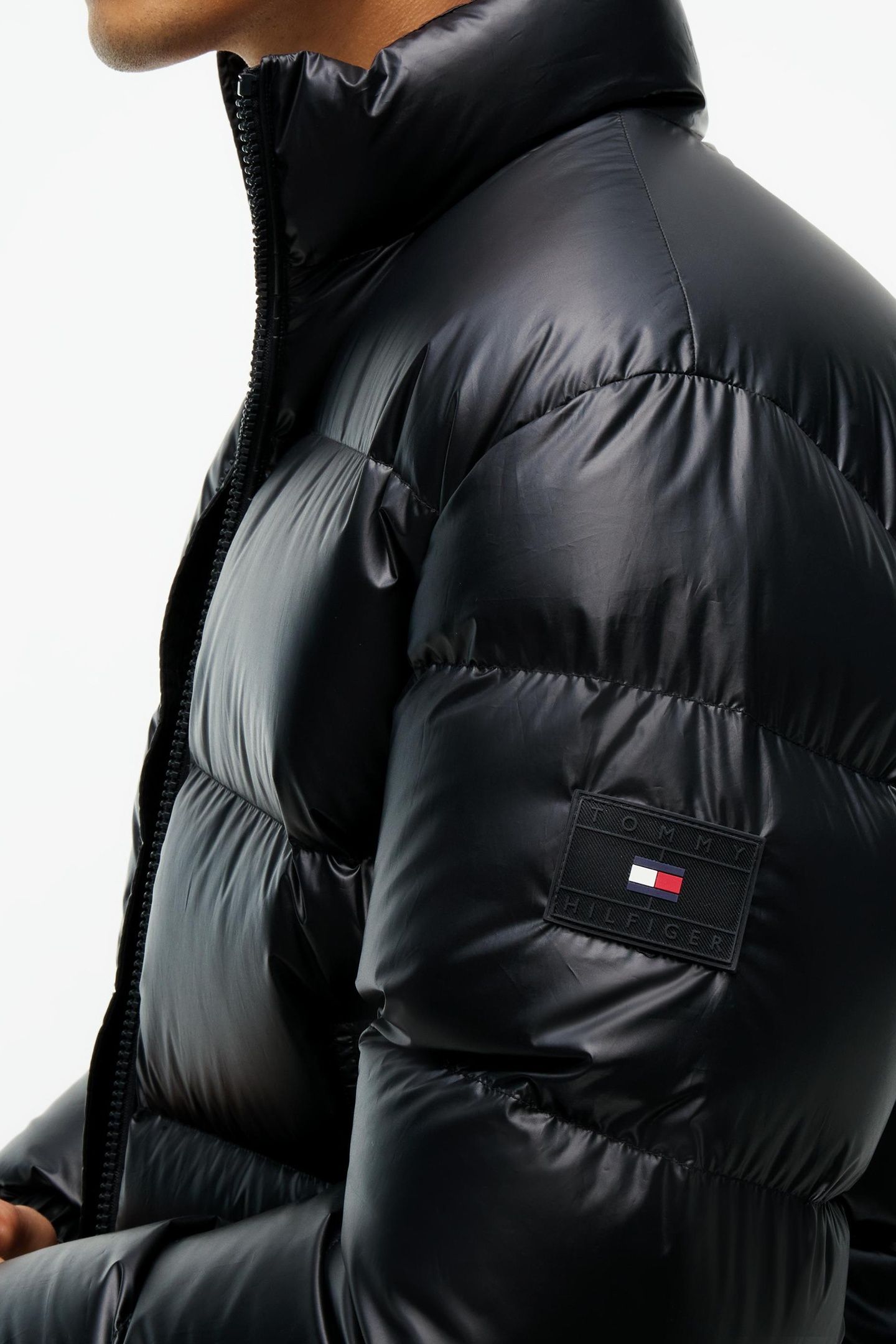 SHINY DOWN STAND PUFFER BLACK 7