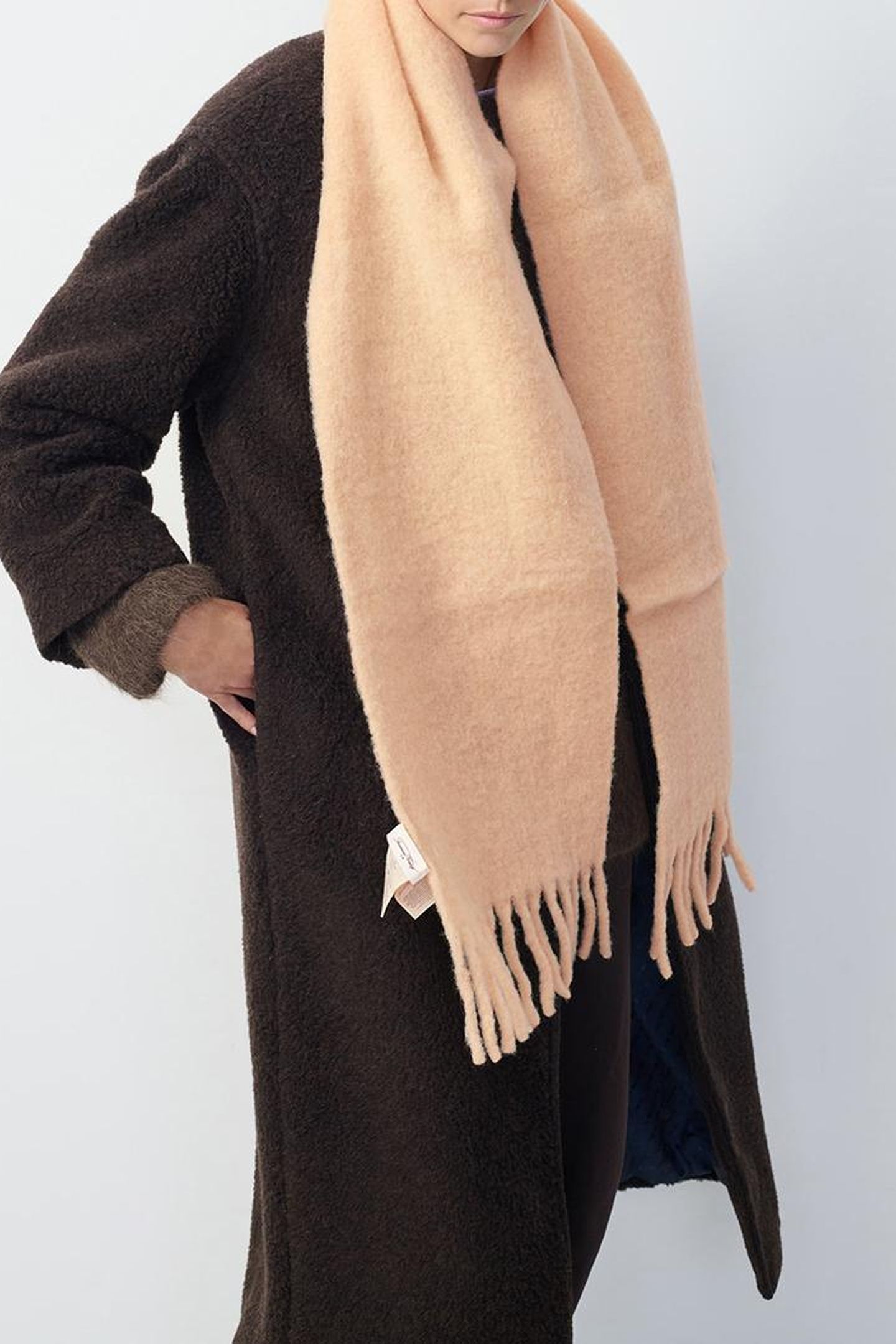 HIZLAW SCARF NUDE 5