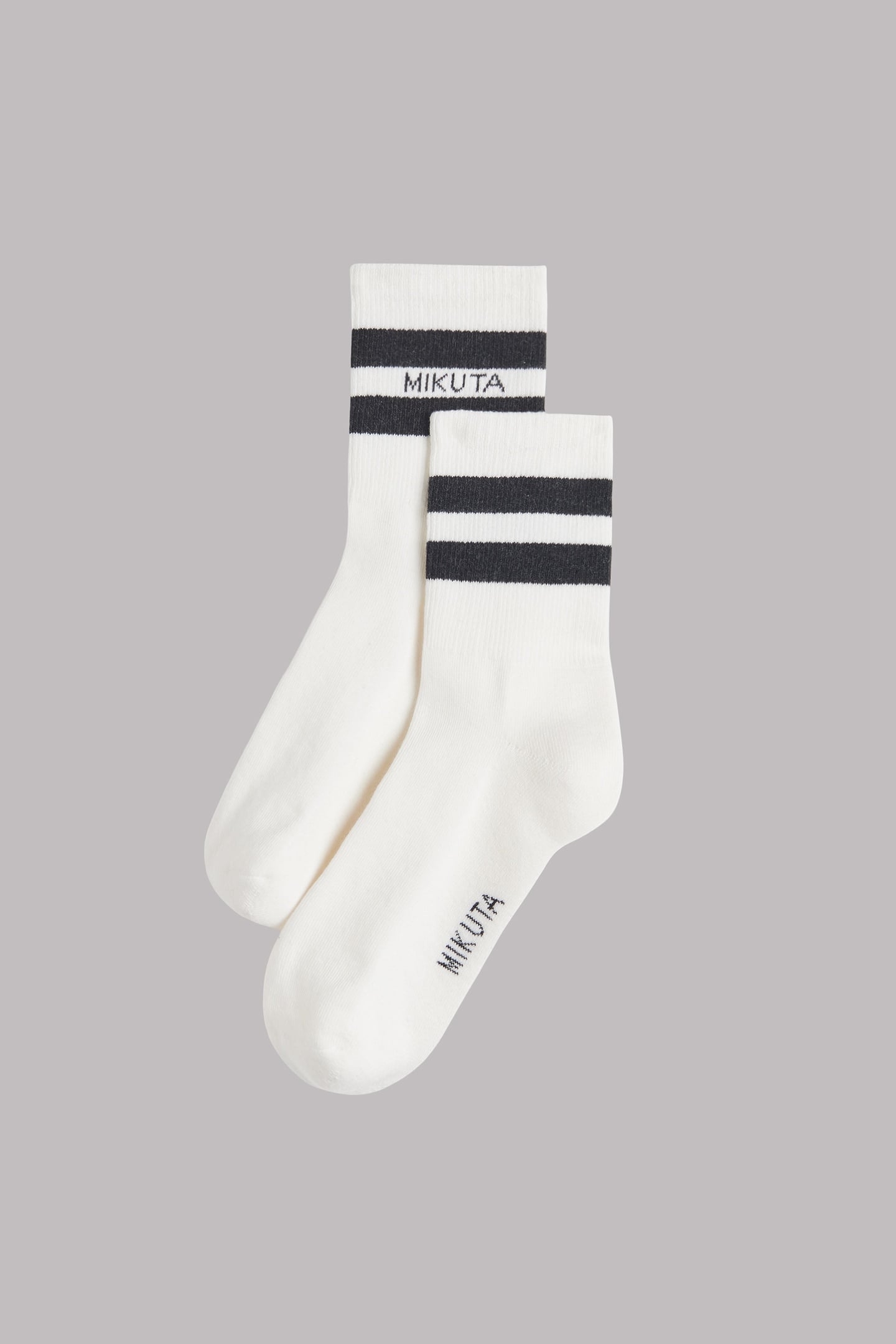 THE SPORTY SOCKS 1