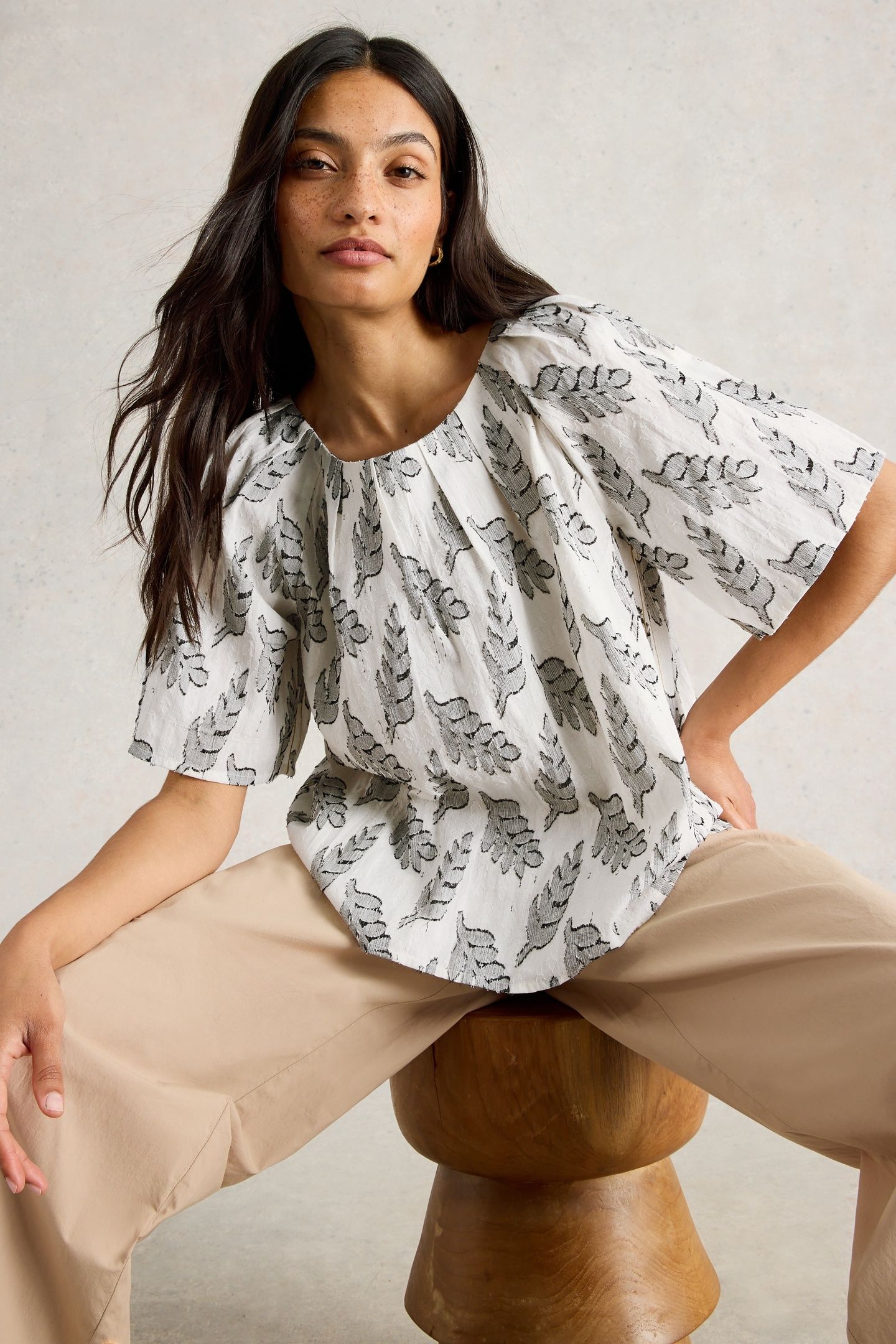 SPRUCE JAQUARD TOP WHITE MULTI 4