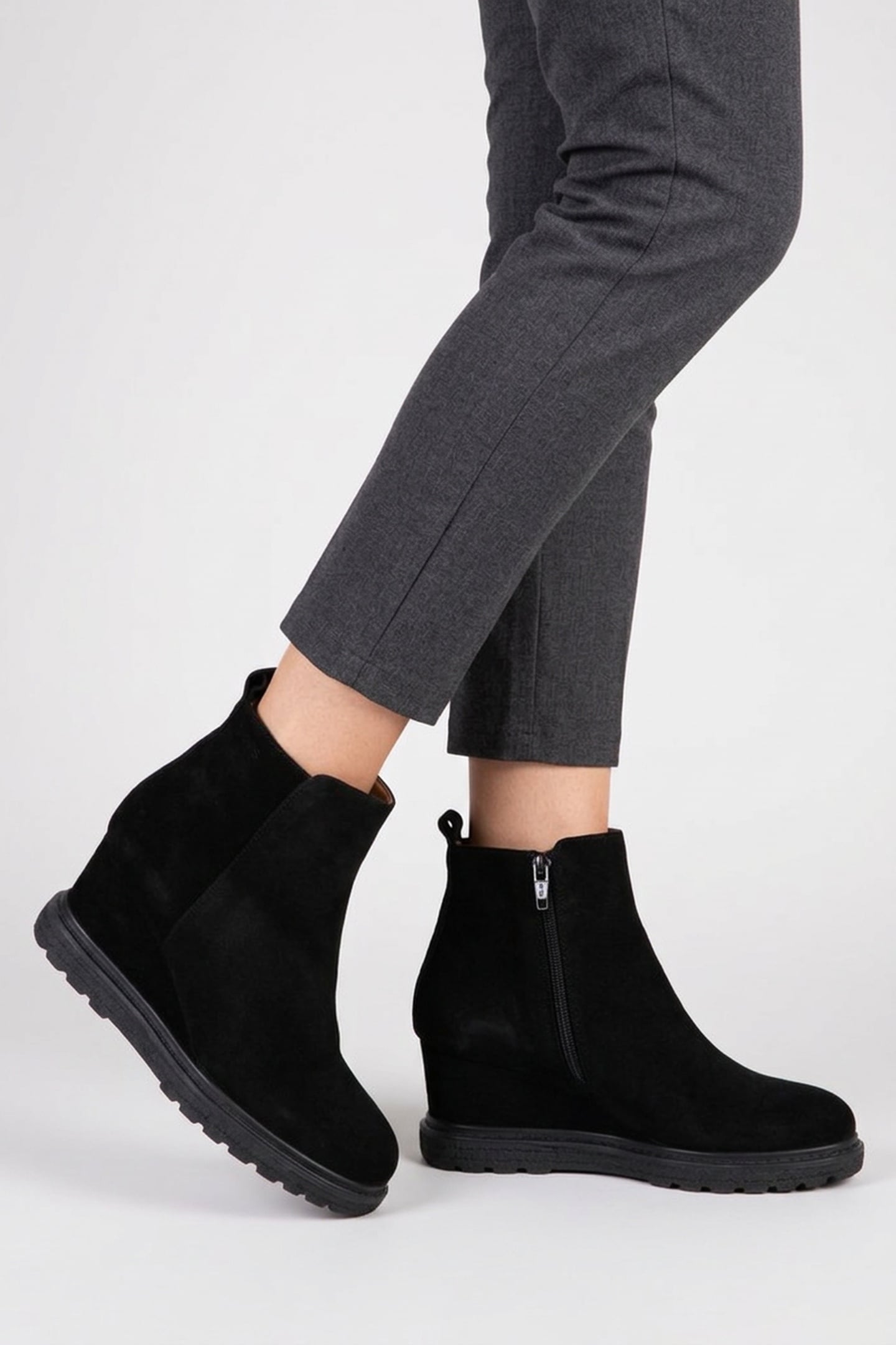 SORIA BLACK 2