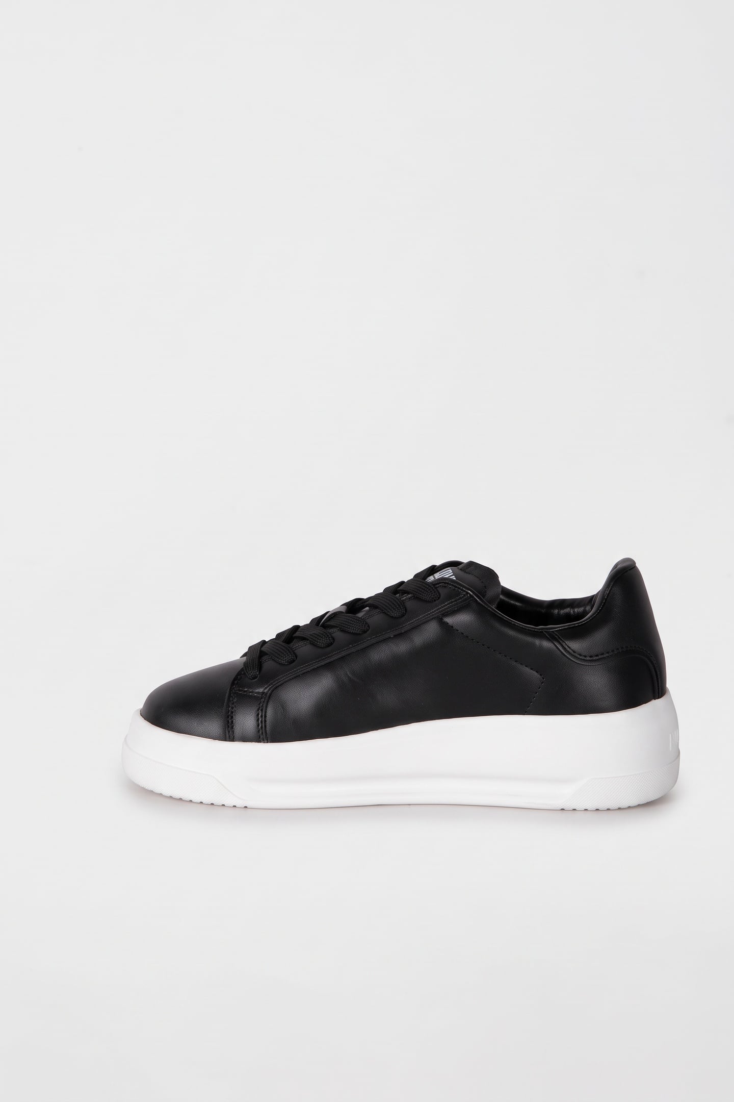 SNEAKERS BLACK 4
