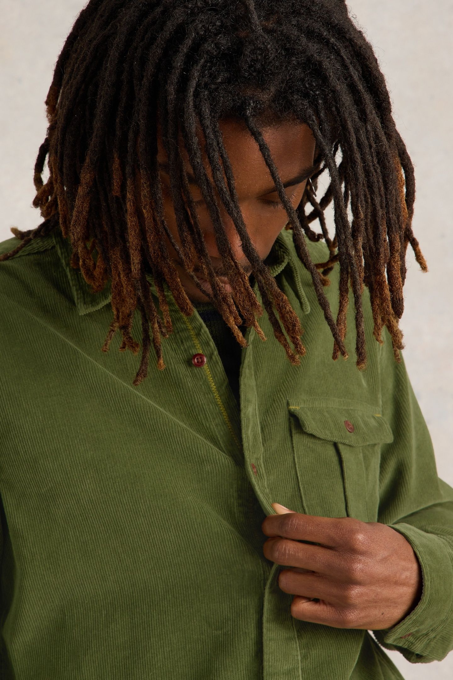 GRIFFIN CORD SHIRT MID GREEN 5