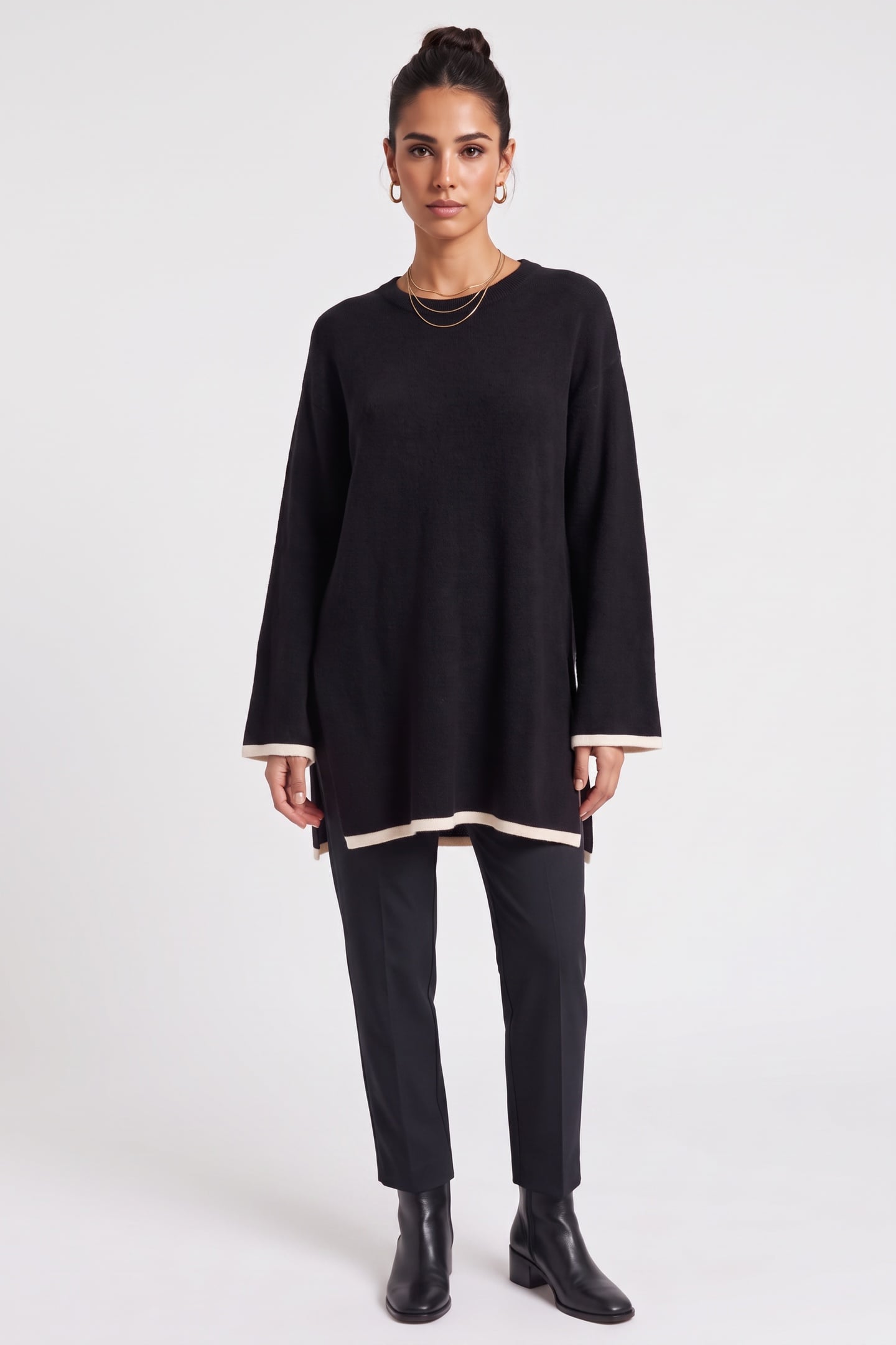 PUEBLO BOUCLÉ SWEATER BLACK 1