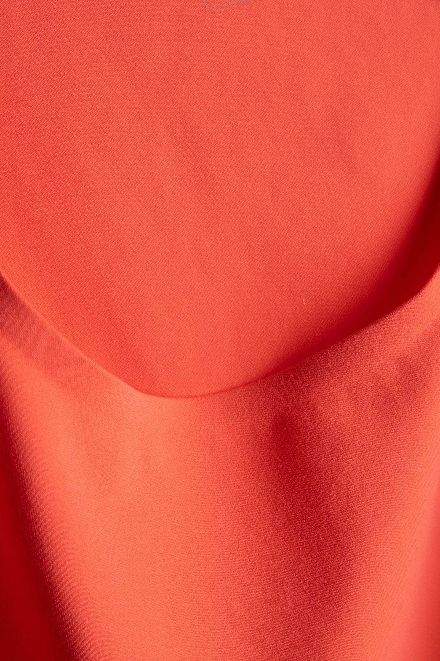 STUDIO OPEN BACK CROP 1 CORAL 4