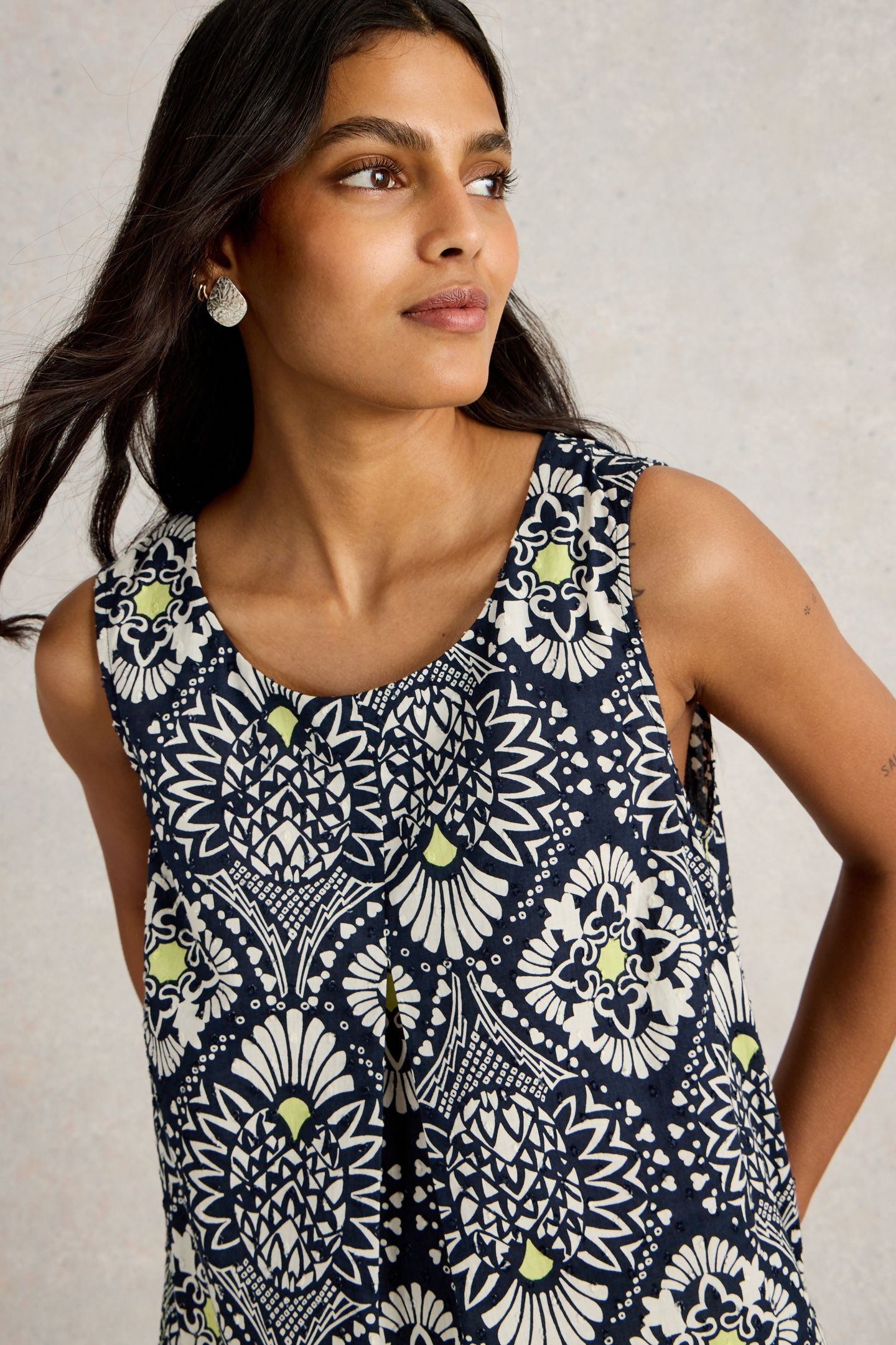 PARADISE COTTON VEST NAVY PRINT 4