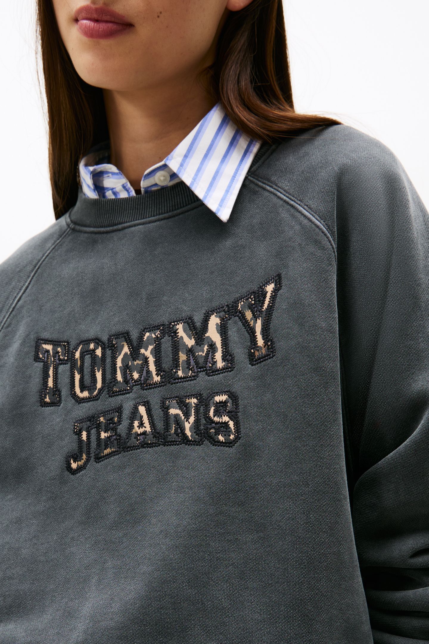 TJW BXY LEOPARD VARSITY BLACK 5