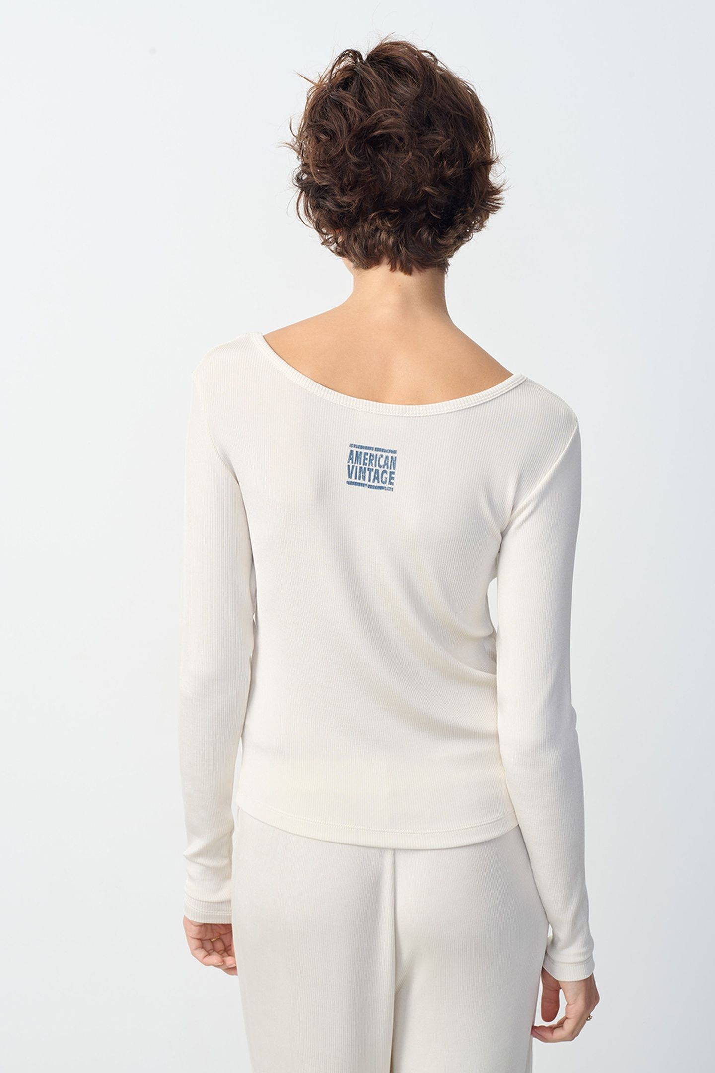 AZYRO LONG-SLEEVE T-SHIRT CREME 3