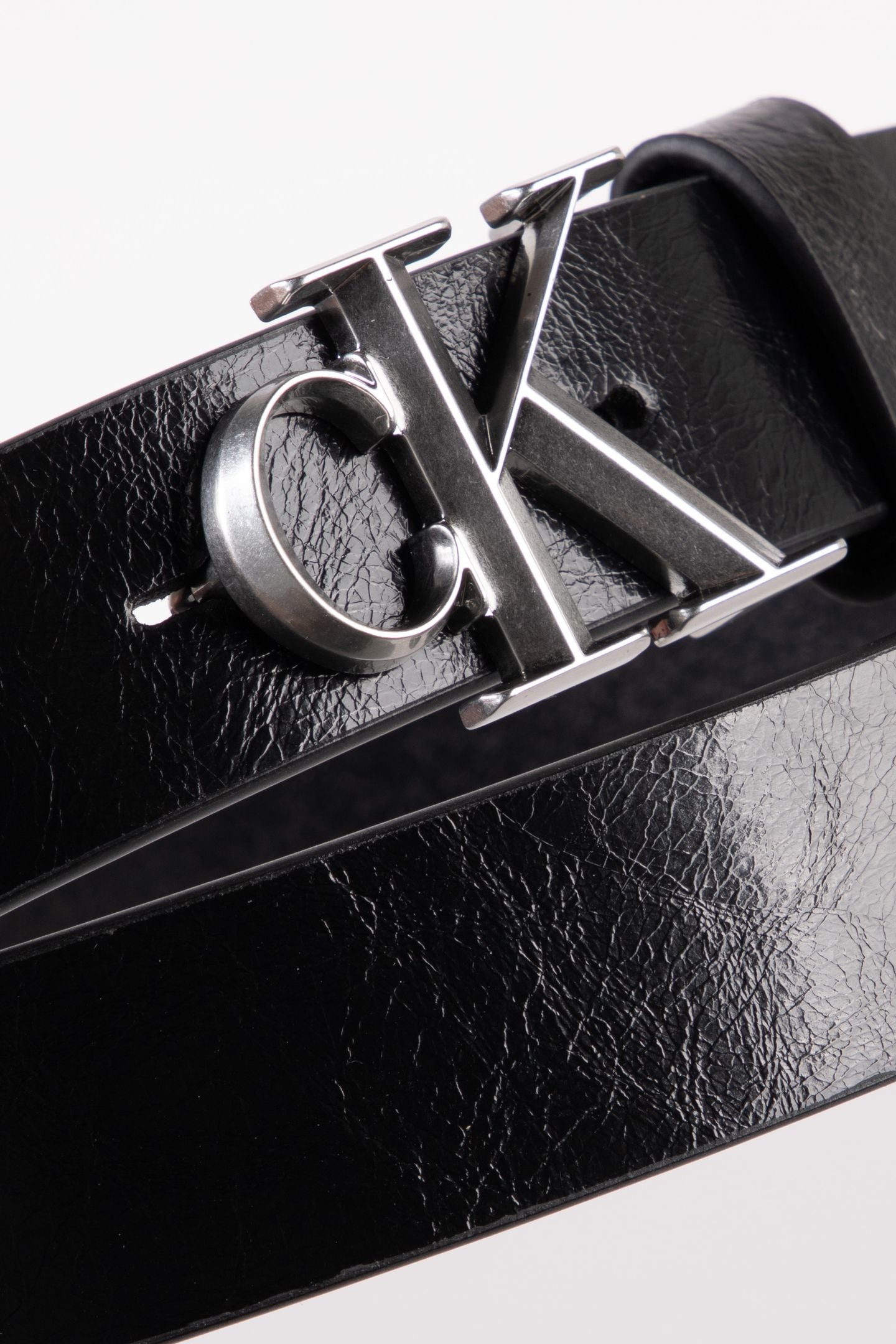 FACET CK BUCKLE GLOSS BELT BLACK/ANTIQUE NICKEL 4