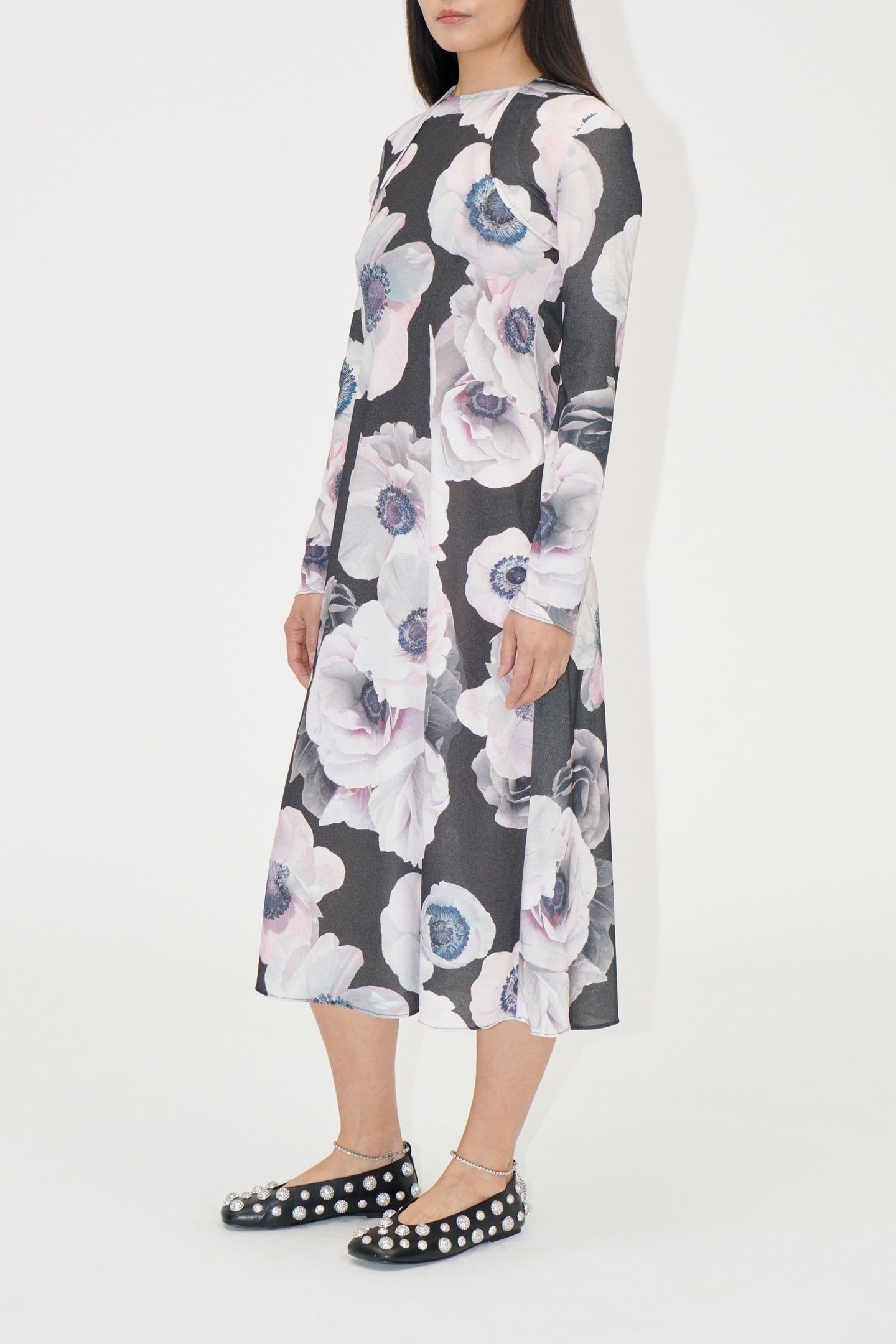 CREWNECK LONG SLEEVE MIDI DRESS NOSTALGIC ANEMONE 1