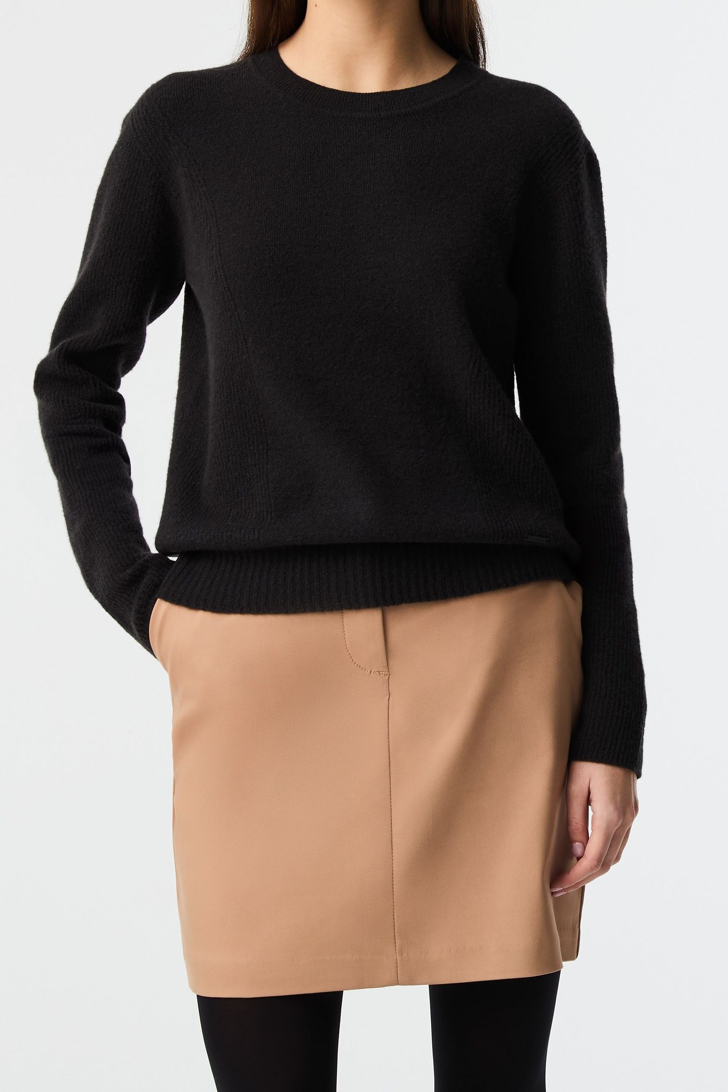 FAAMO V1.Y9.02 PULLOVER BLACK 1