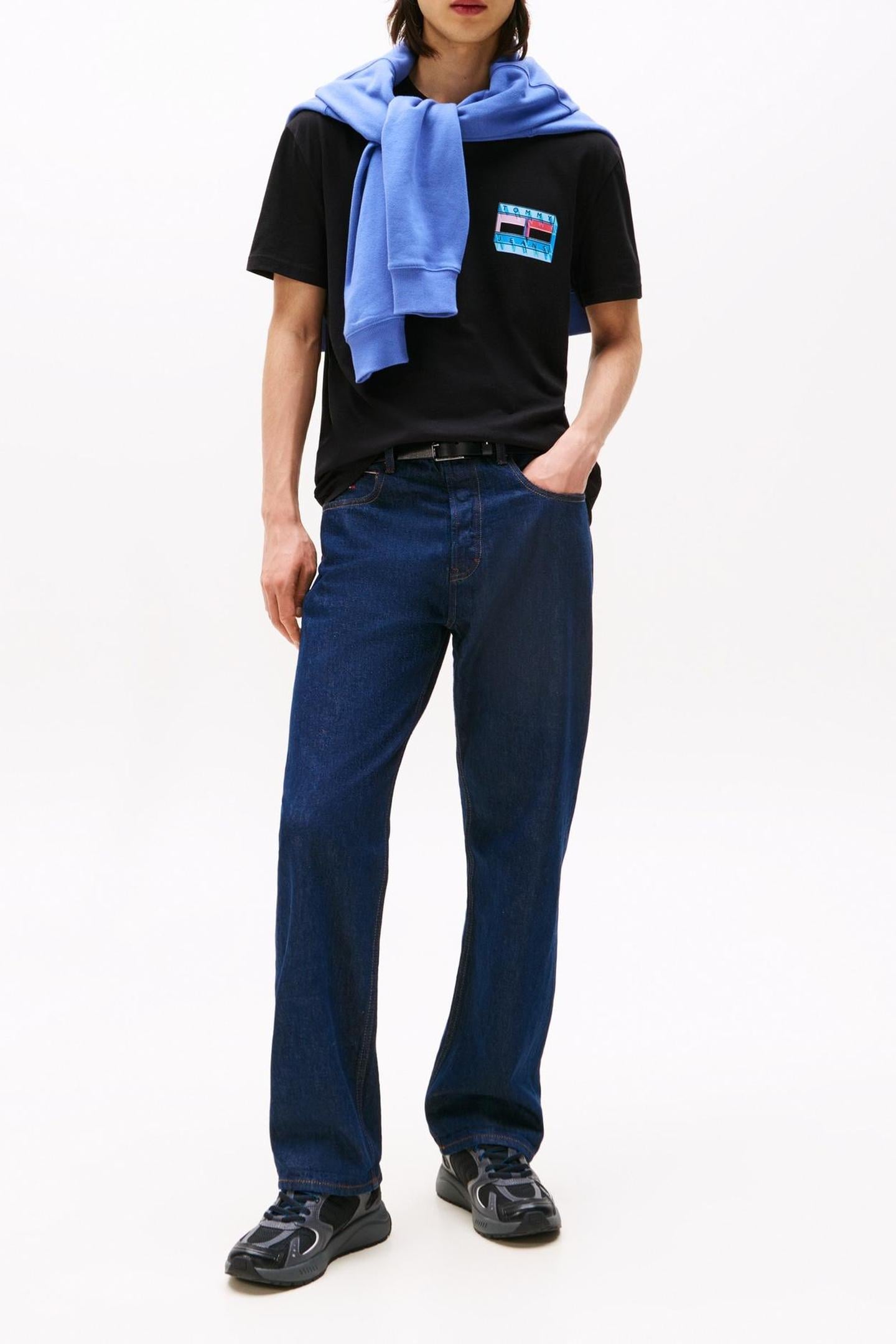 TJM REG DNA FLAG PLAY TEE BLACK 3