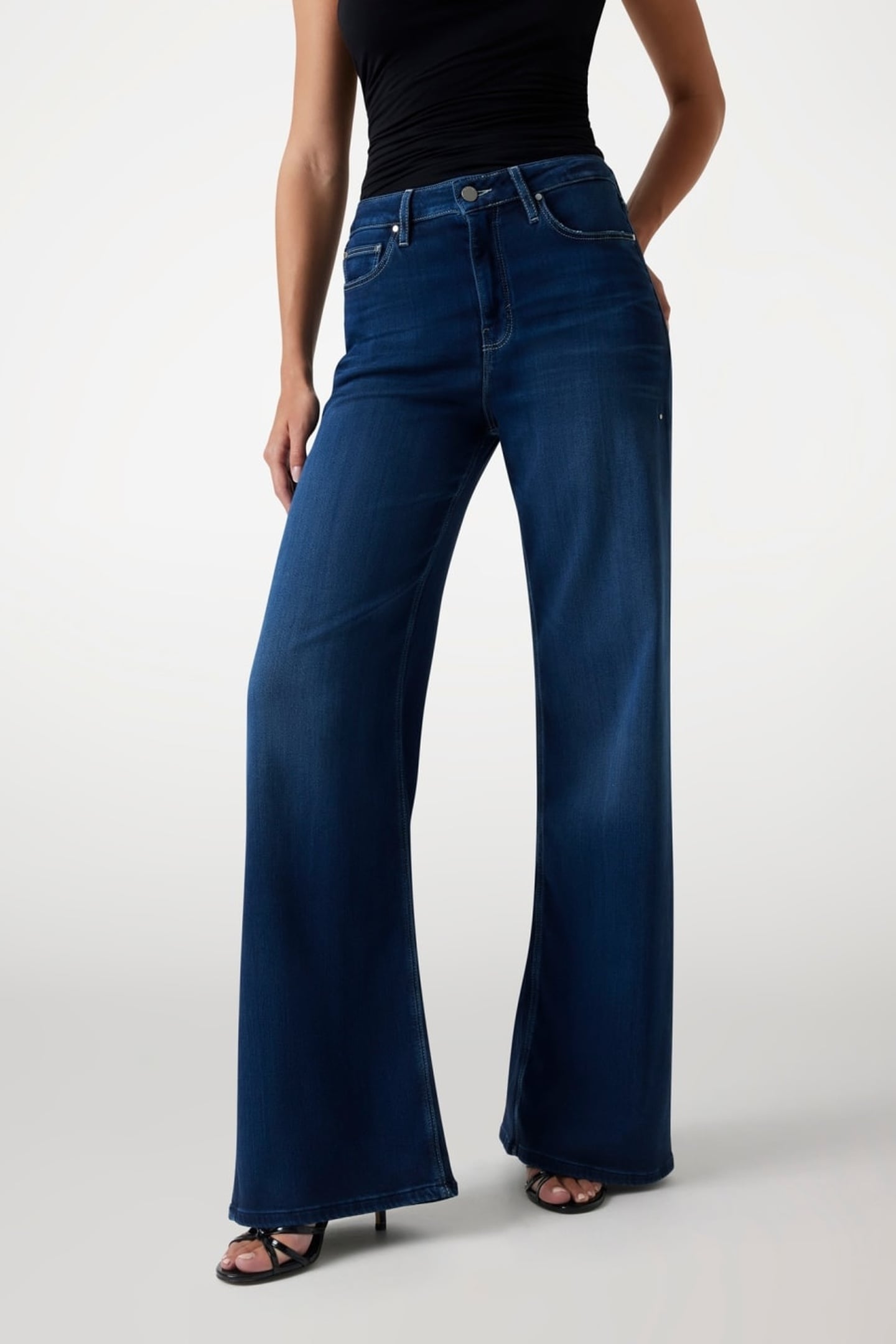 BELLFLOWER COMFY BLUE 1