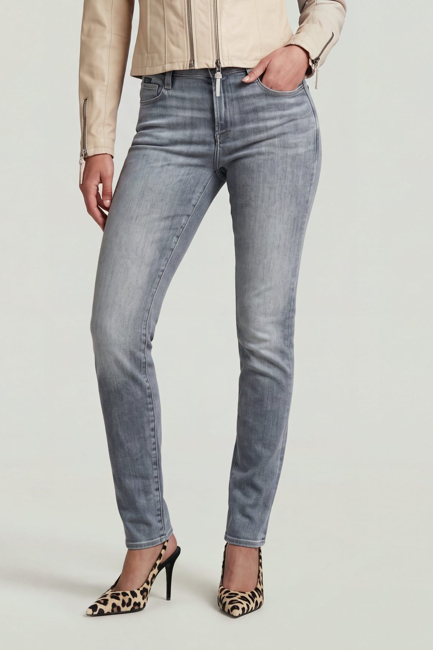ACE 2.0 SLIM STRAIGHT GREY 1