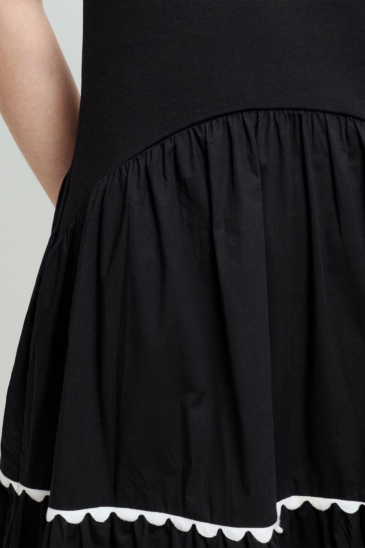 KAYLIE JIA MIX RIC RAC MIDI BLACK/PORCELAIN CREA 3