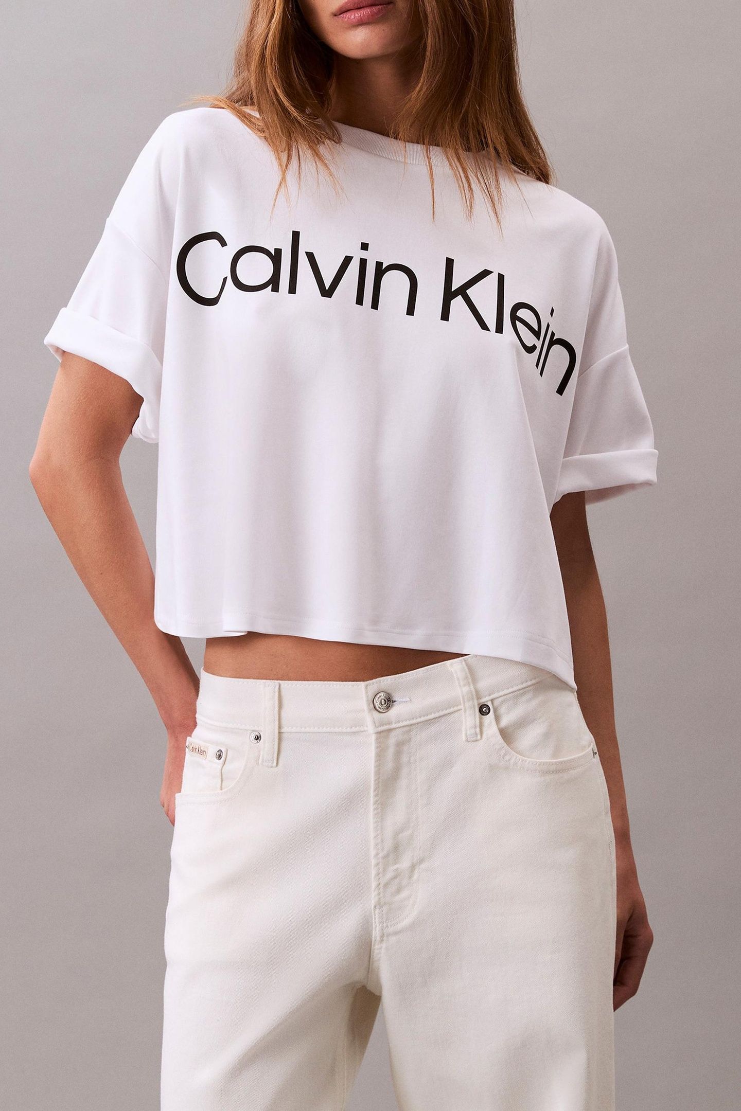 SS BOXY LOGO GRAPHIC TEE BRILLIANT WHITE 1