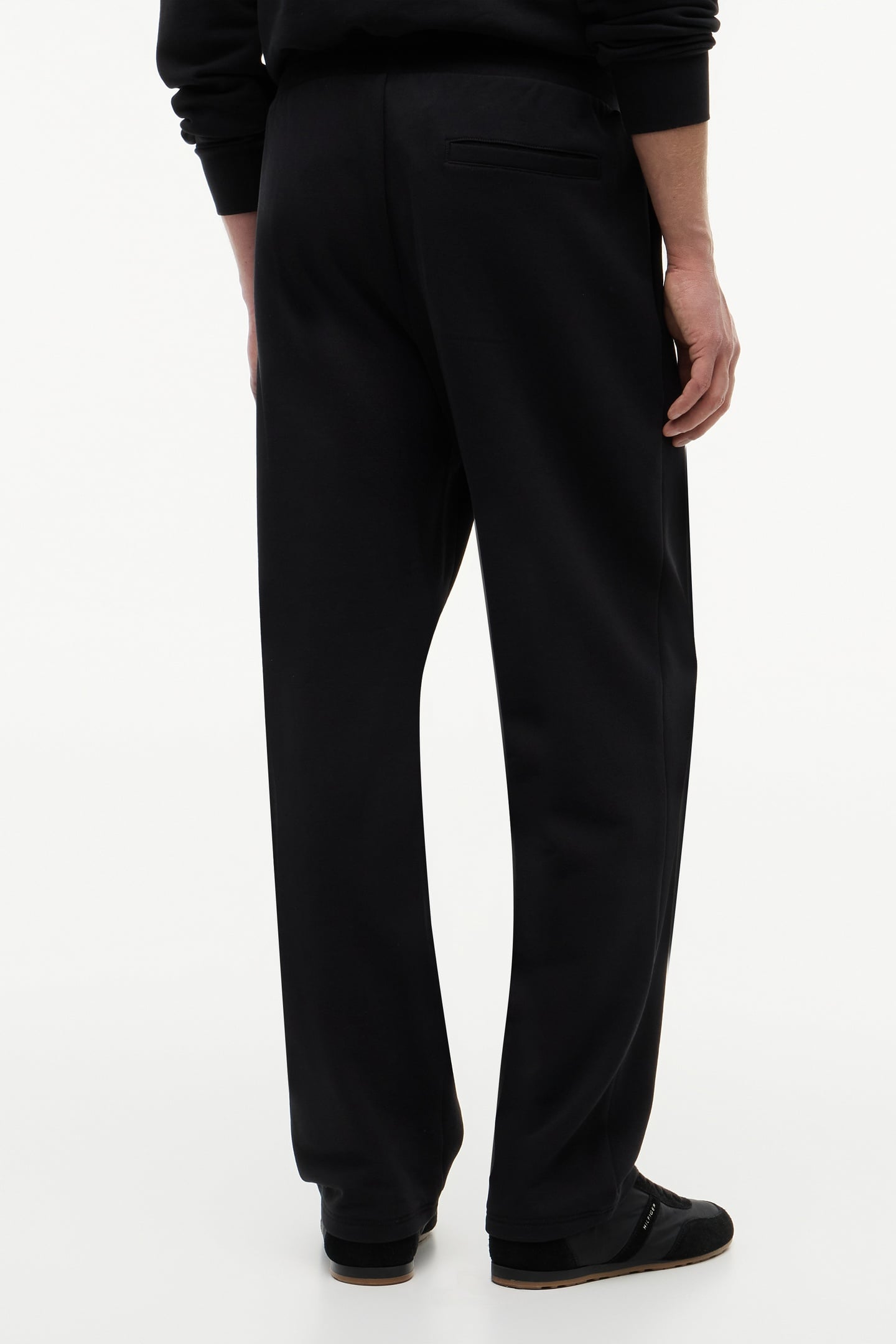 SCRIPT STACK SWEATPANTS BLACK 2
