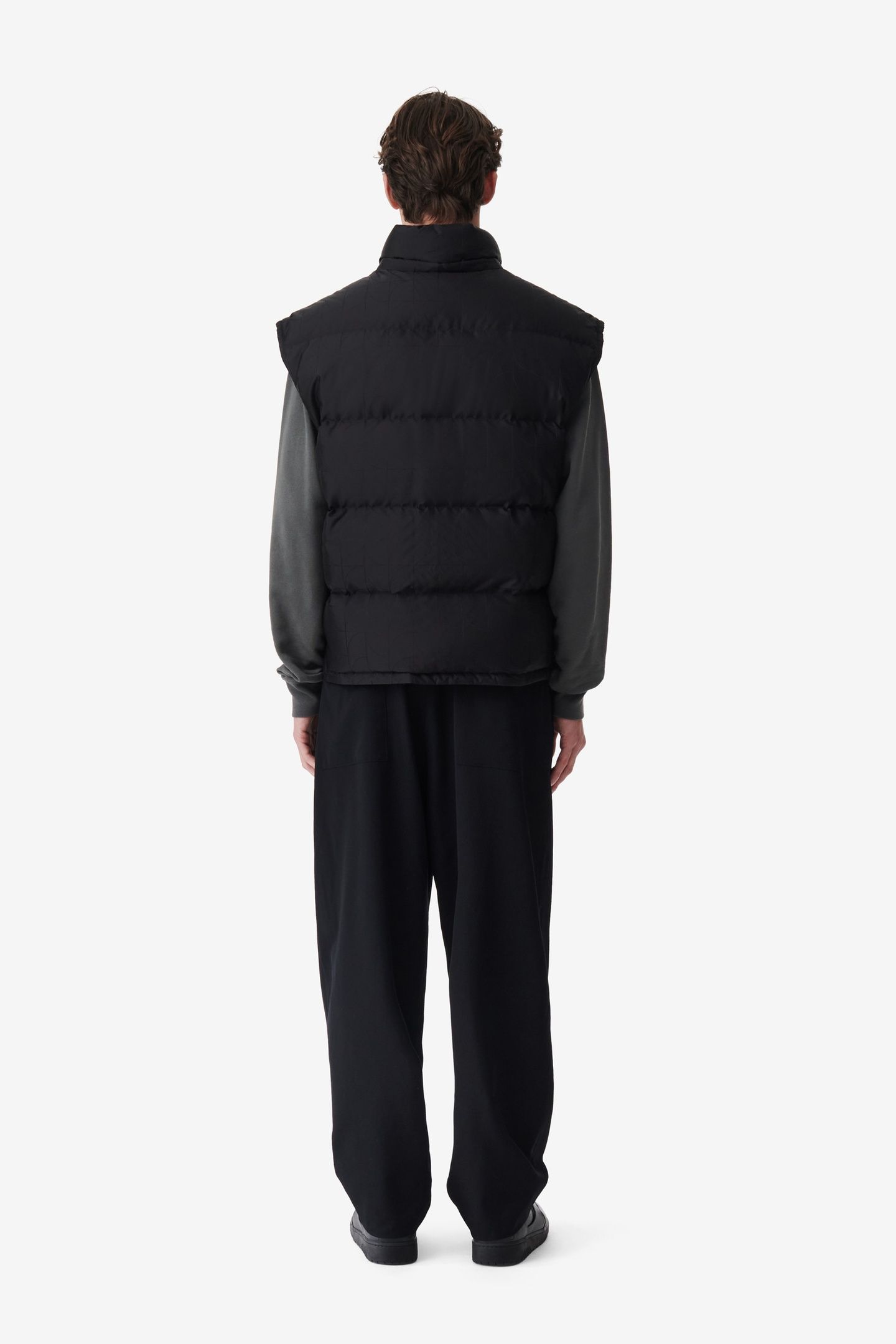 WILLE OUTERWEAR BLACK 2