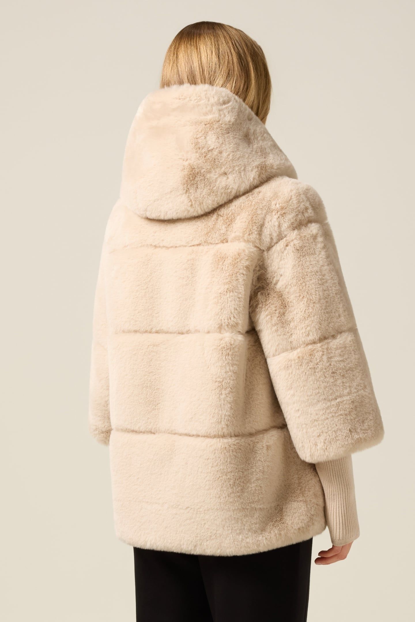 HOODED JACKET BEIGE 2